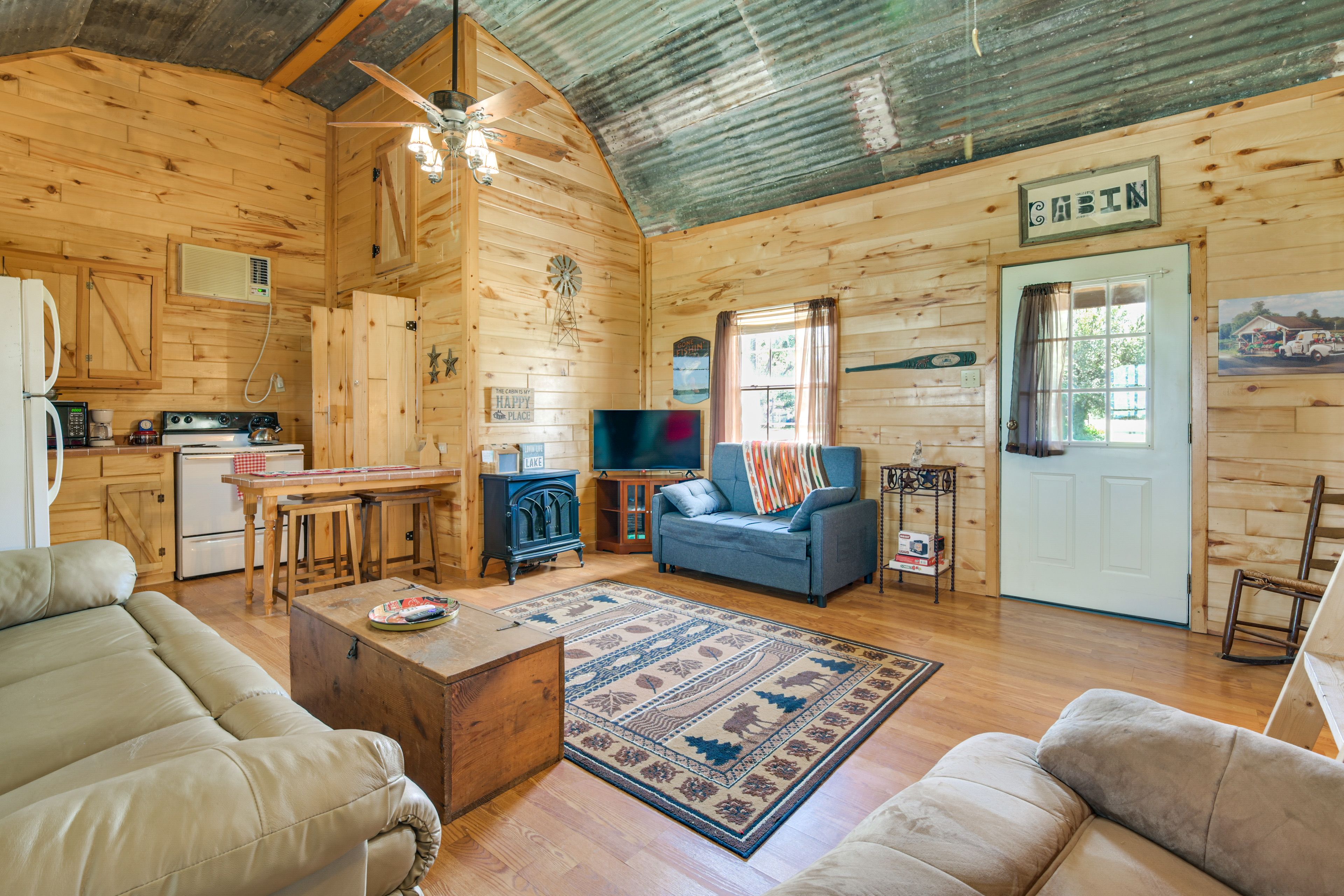 Living Room | Full Sleeper Sofa