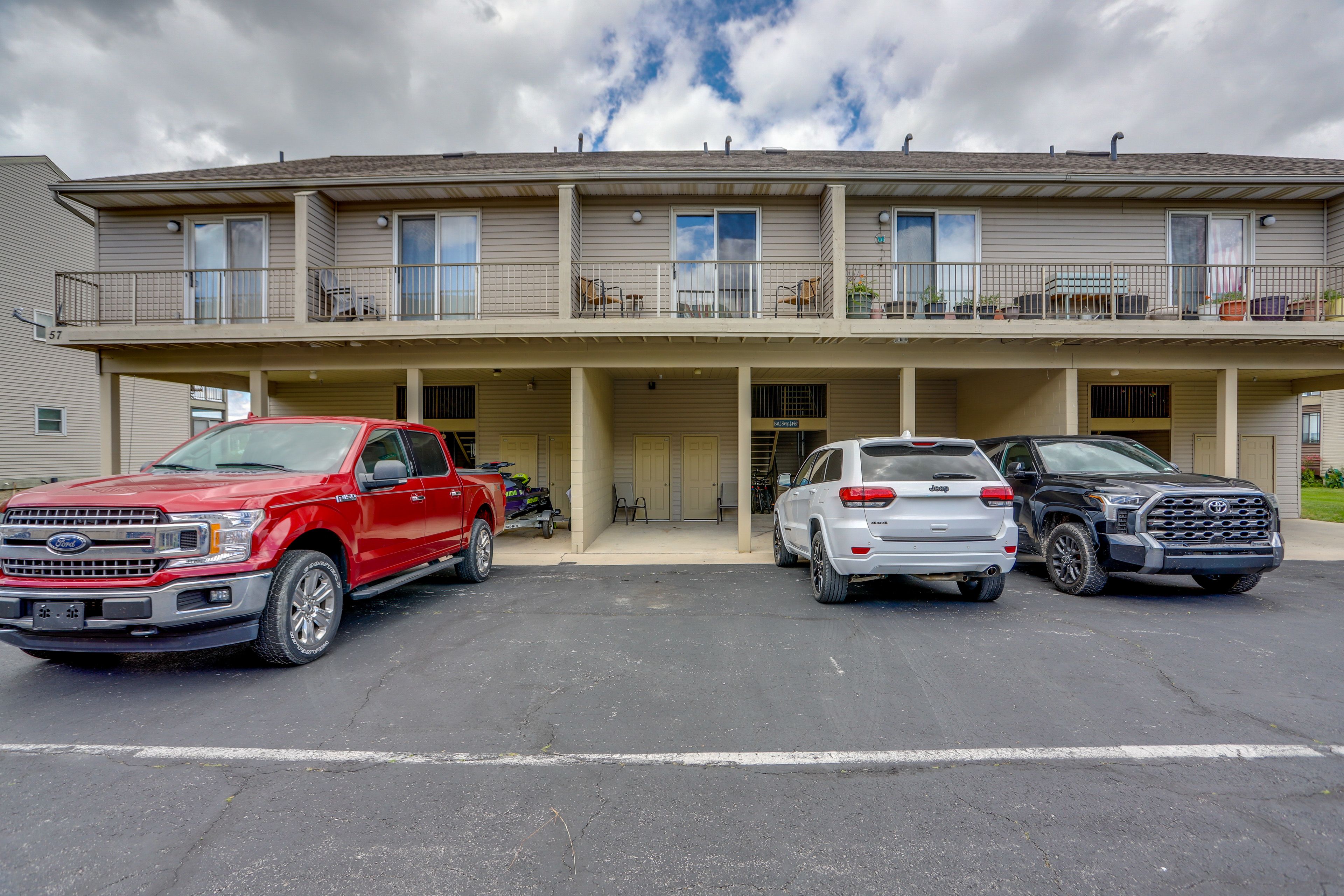 Reserved Carport | 1 Vehicle | Reserved Parking Space | 1 Vehicle