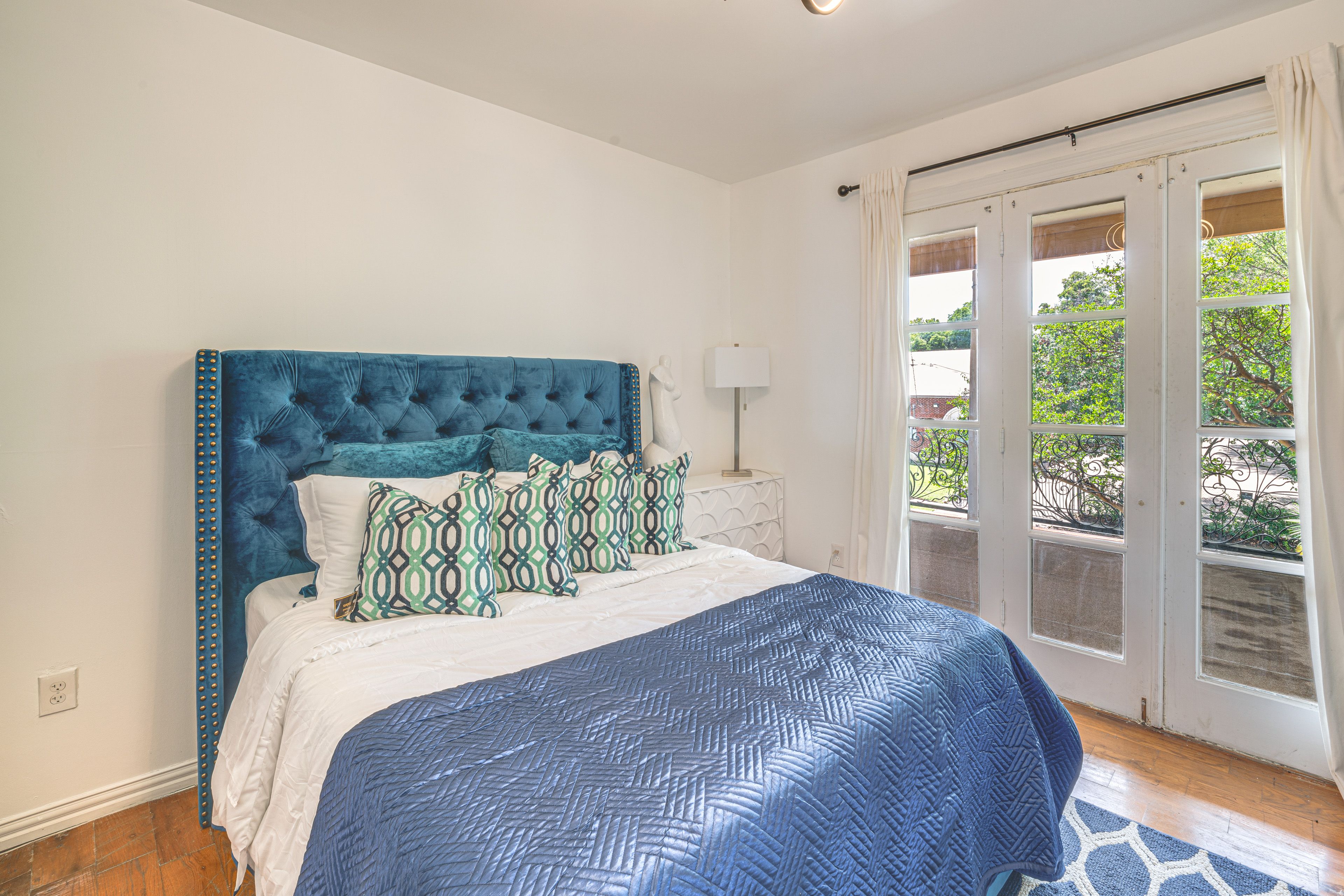 Bedroom 3 | Queen Bed