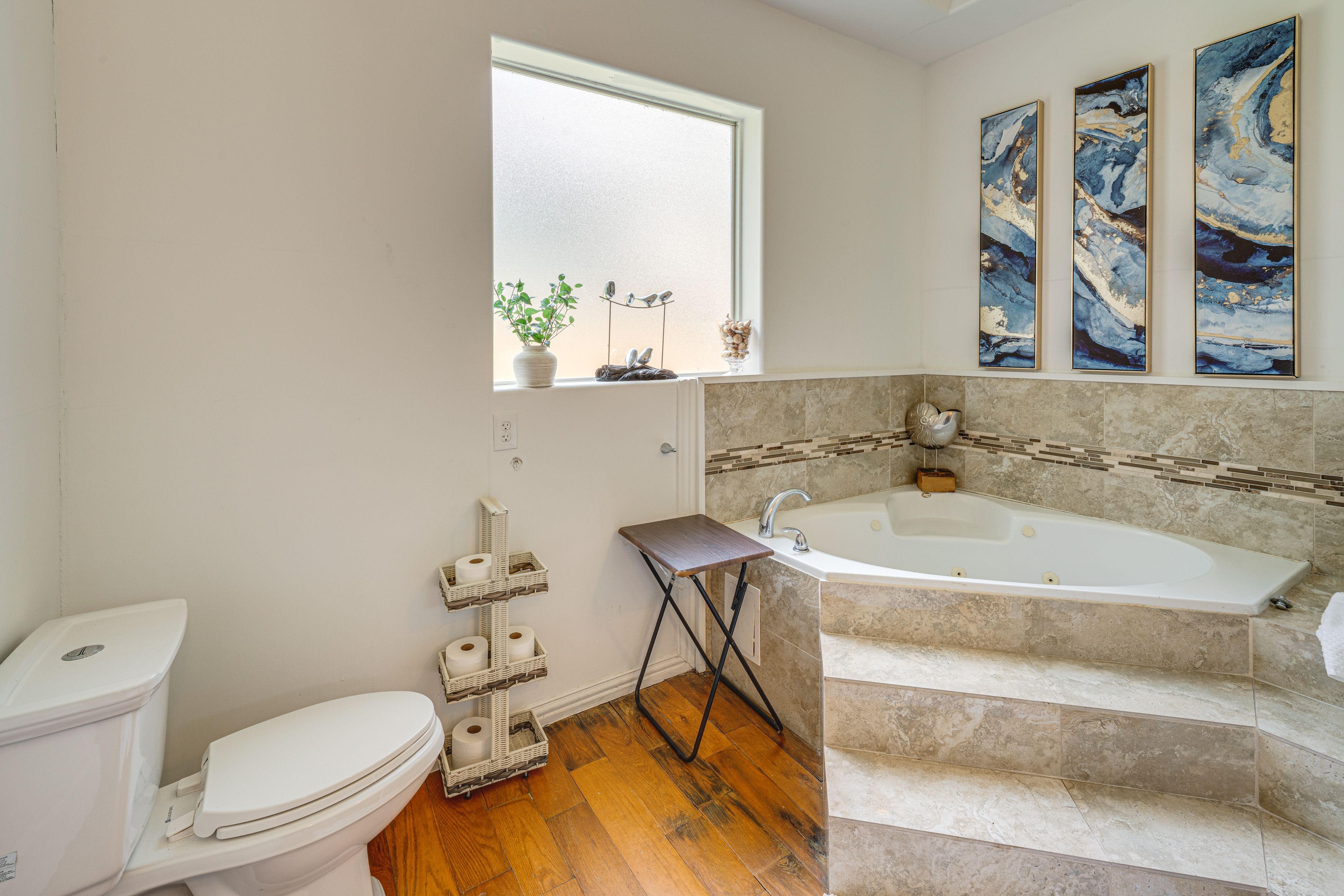 Full Bath