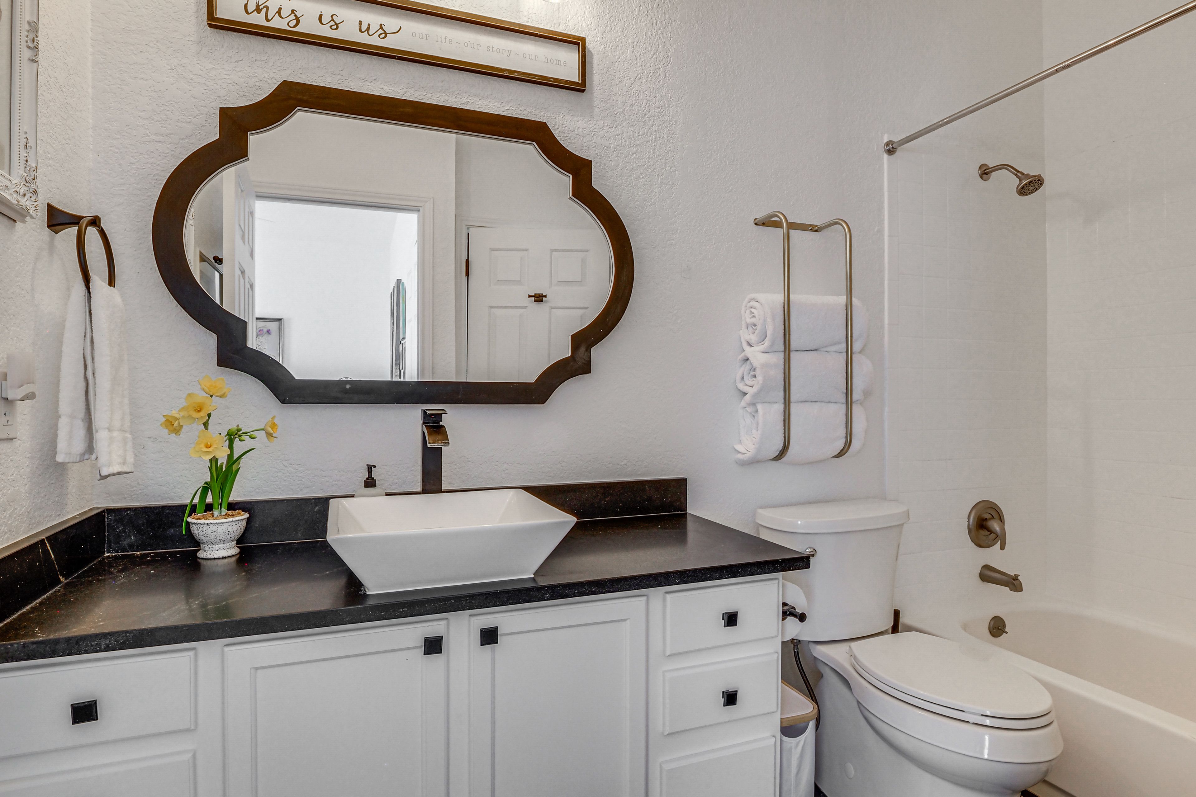 Full Bathroom | 2nd Floor