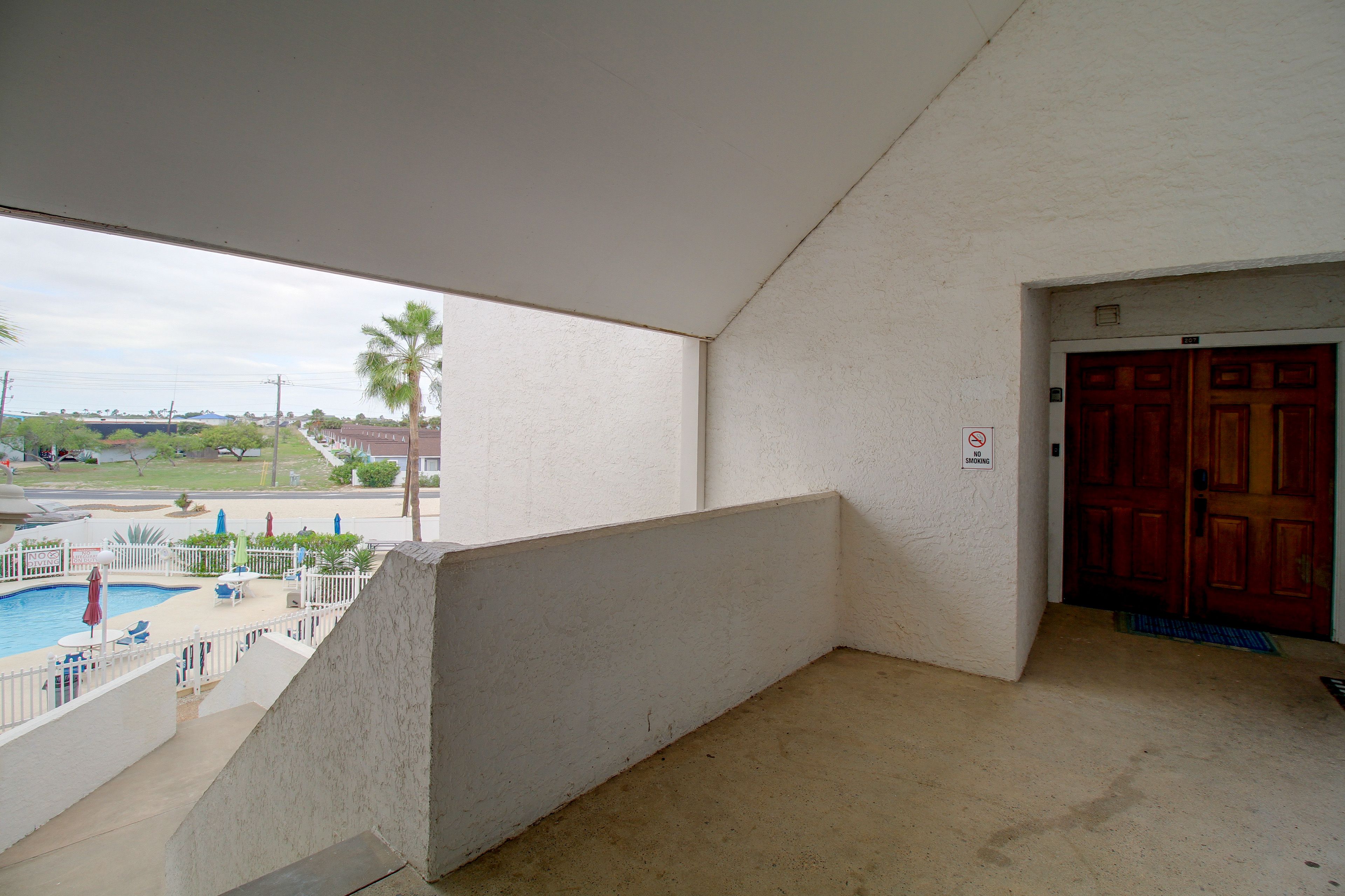 Private Entrance