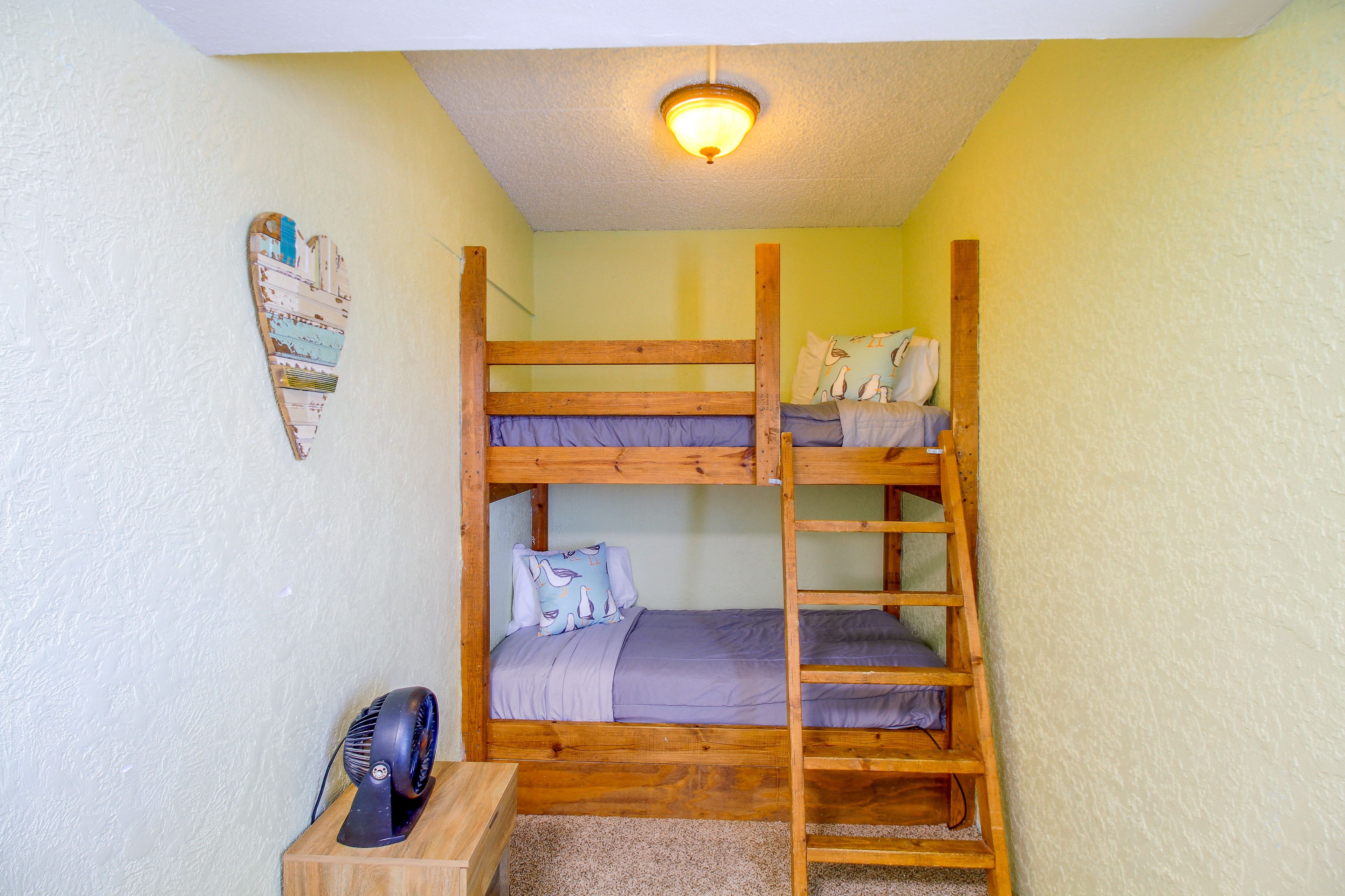 Bedroom 3 | Twin Bunk Bed