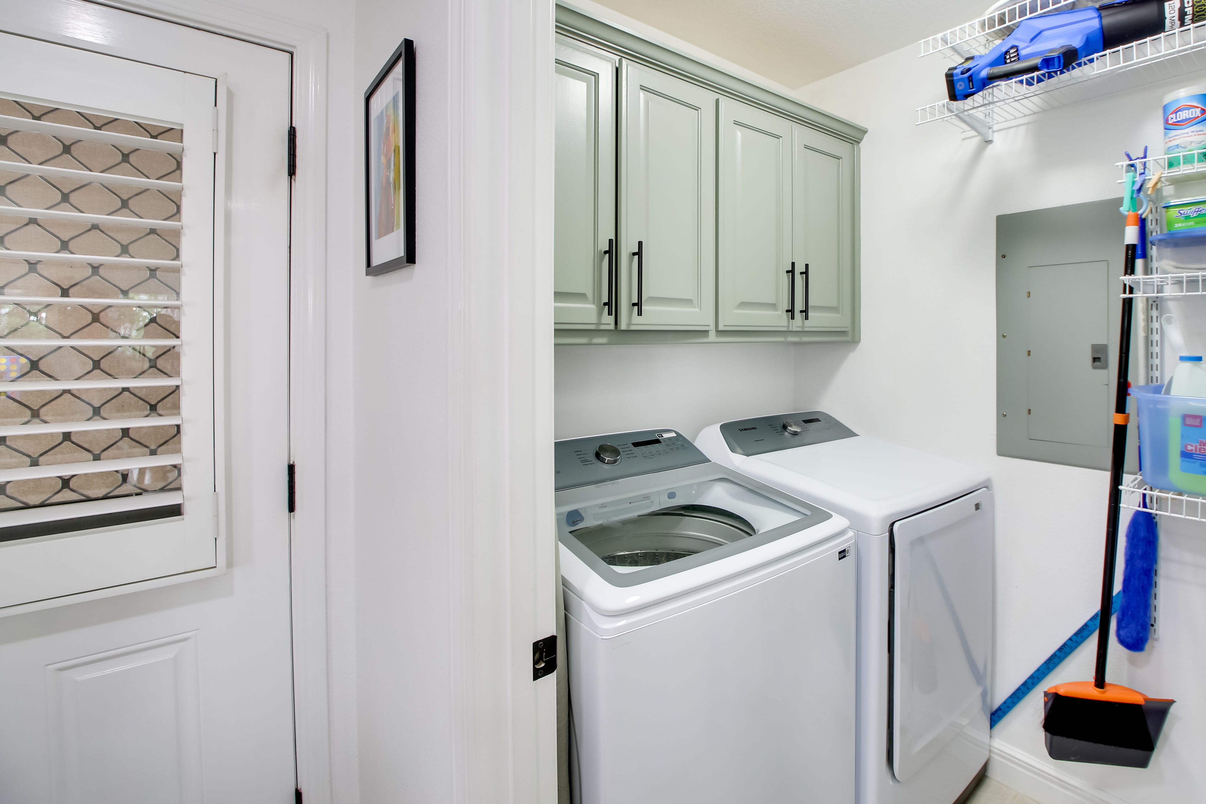Unit 2349 | Washer Dryer