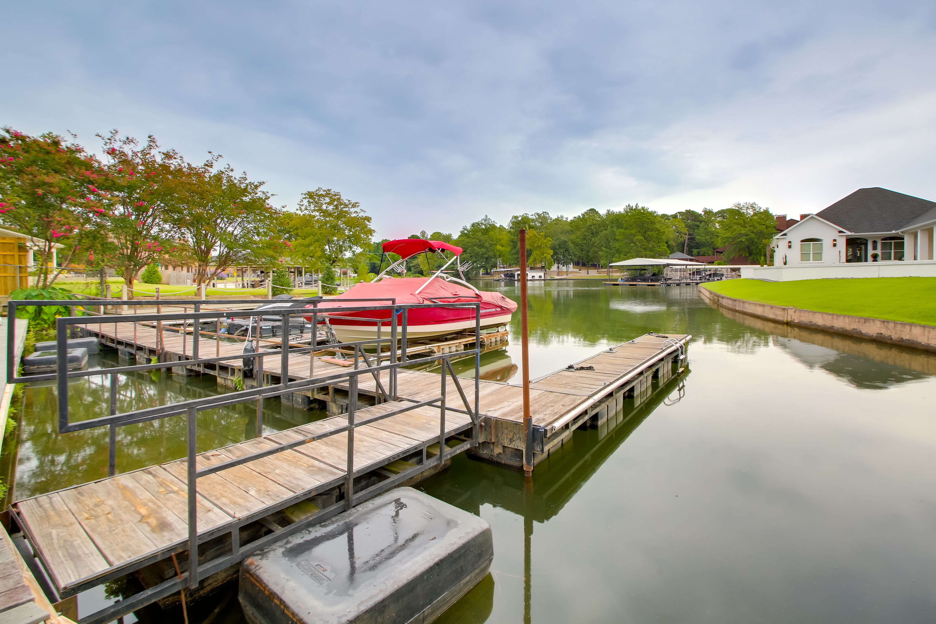 Boat Dock w/ Boat Slip