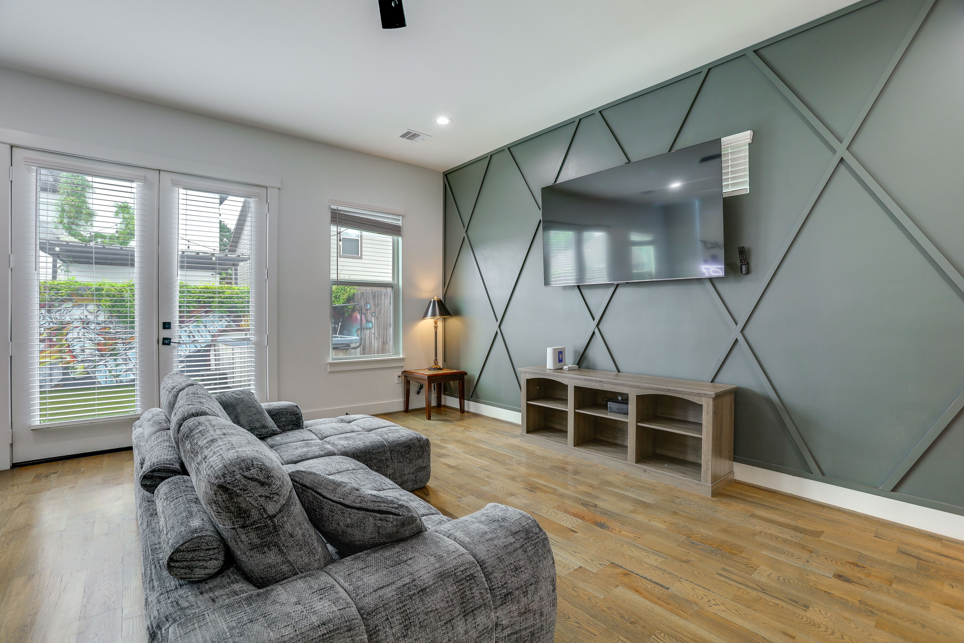 Houston Vacation Rental | 3BR | 2.5BA | 2,500 Sq Ft
