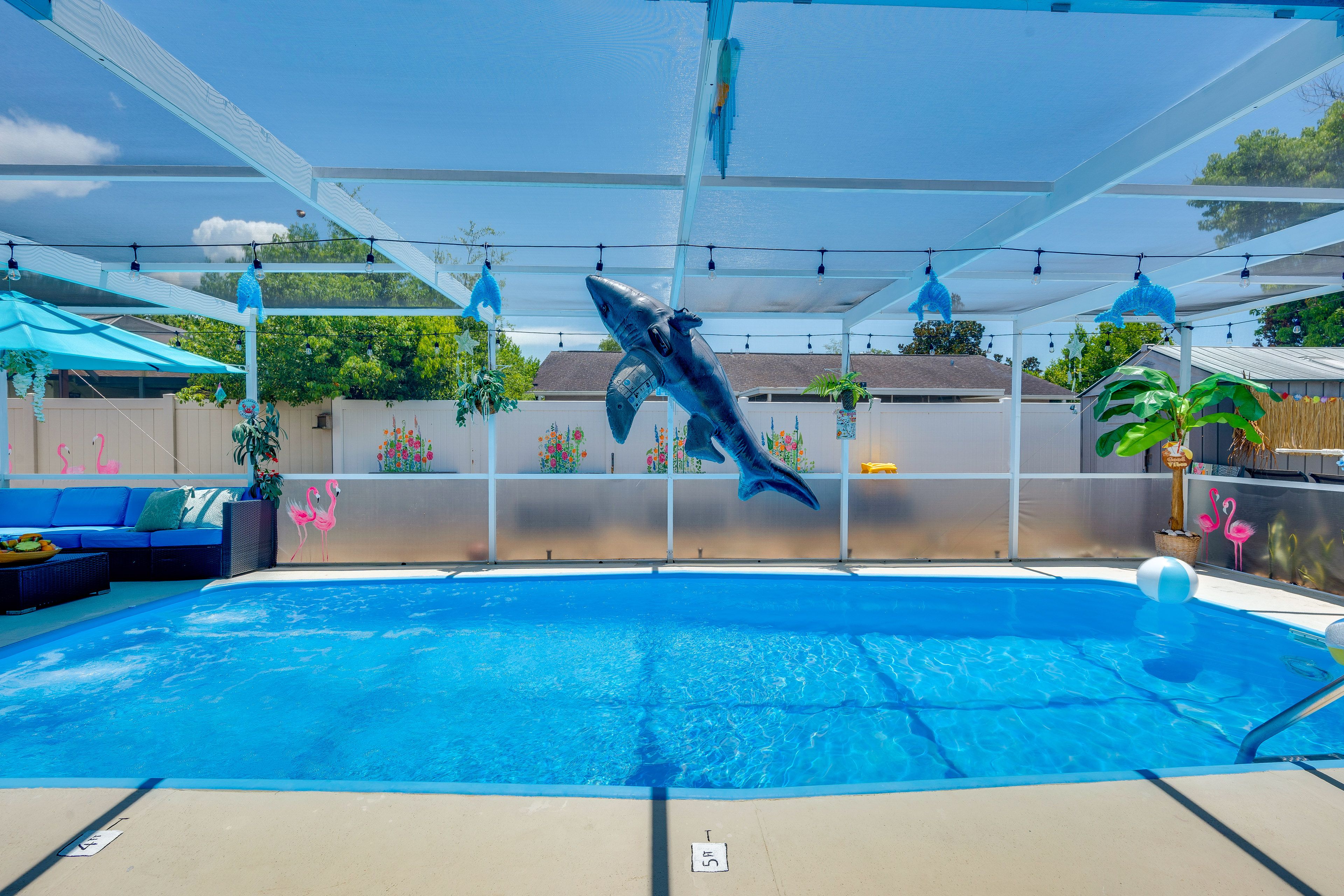 Private Pool | Covered Seating Area