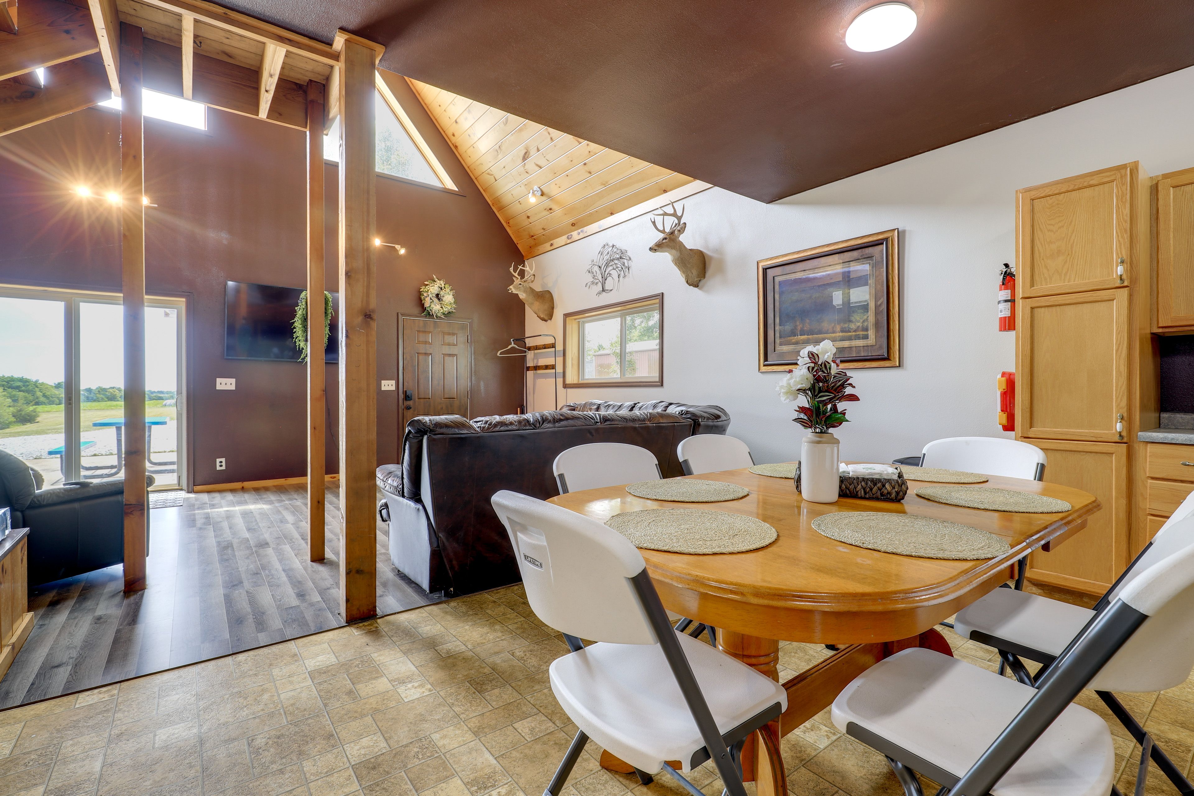 Dining Area | 1st Floor