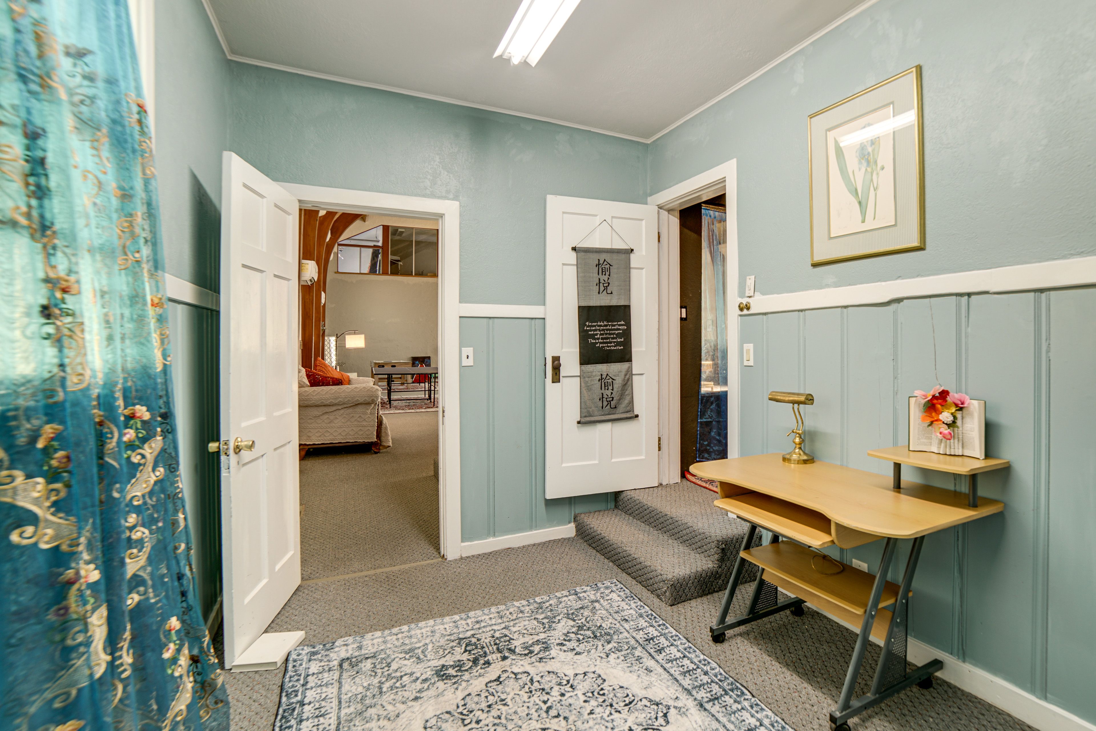 Unit B | Hallway | Main Level