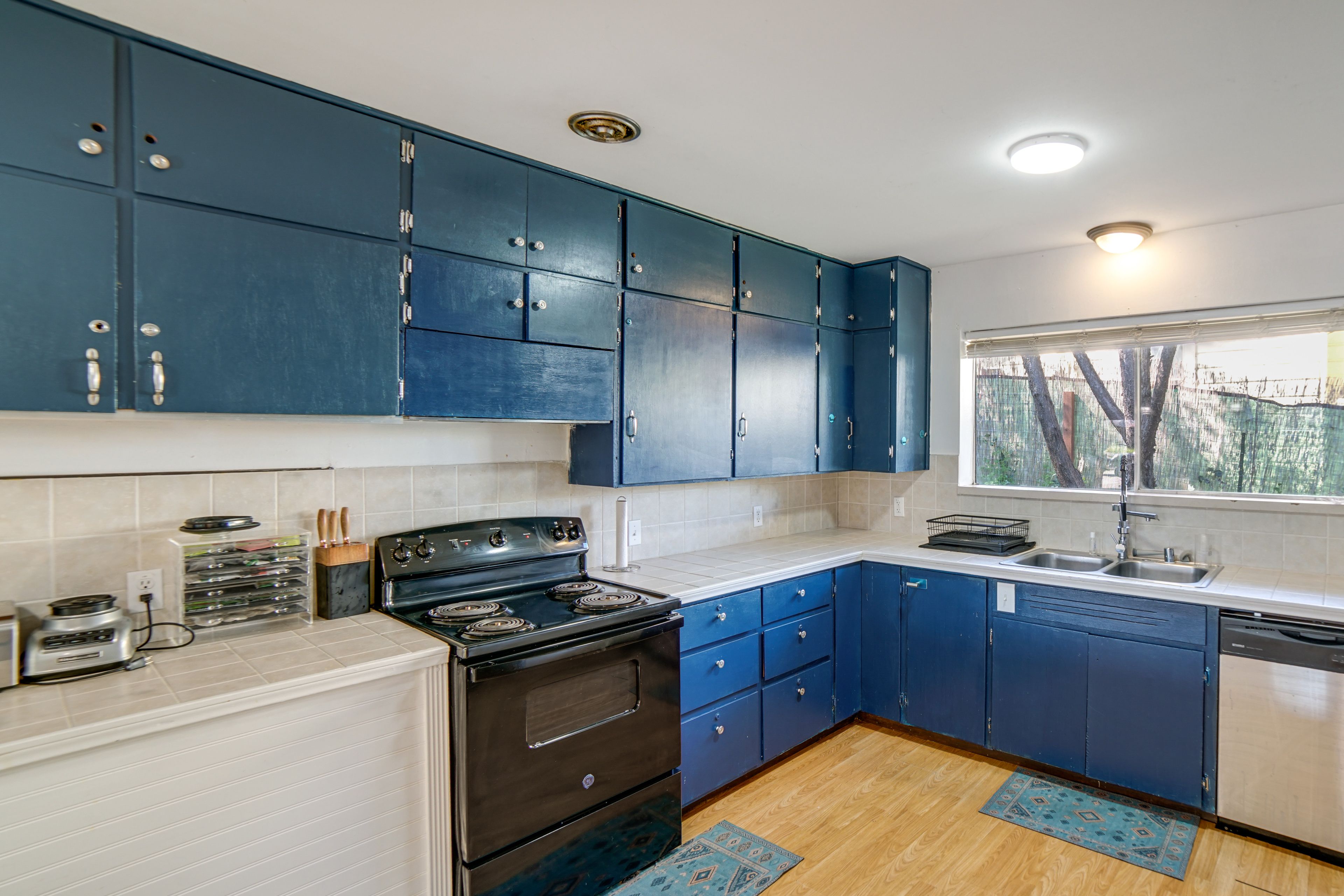 Unit A | Kitchen | Main Level