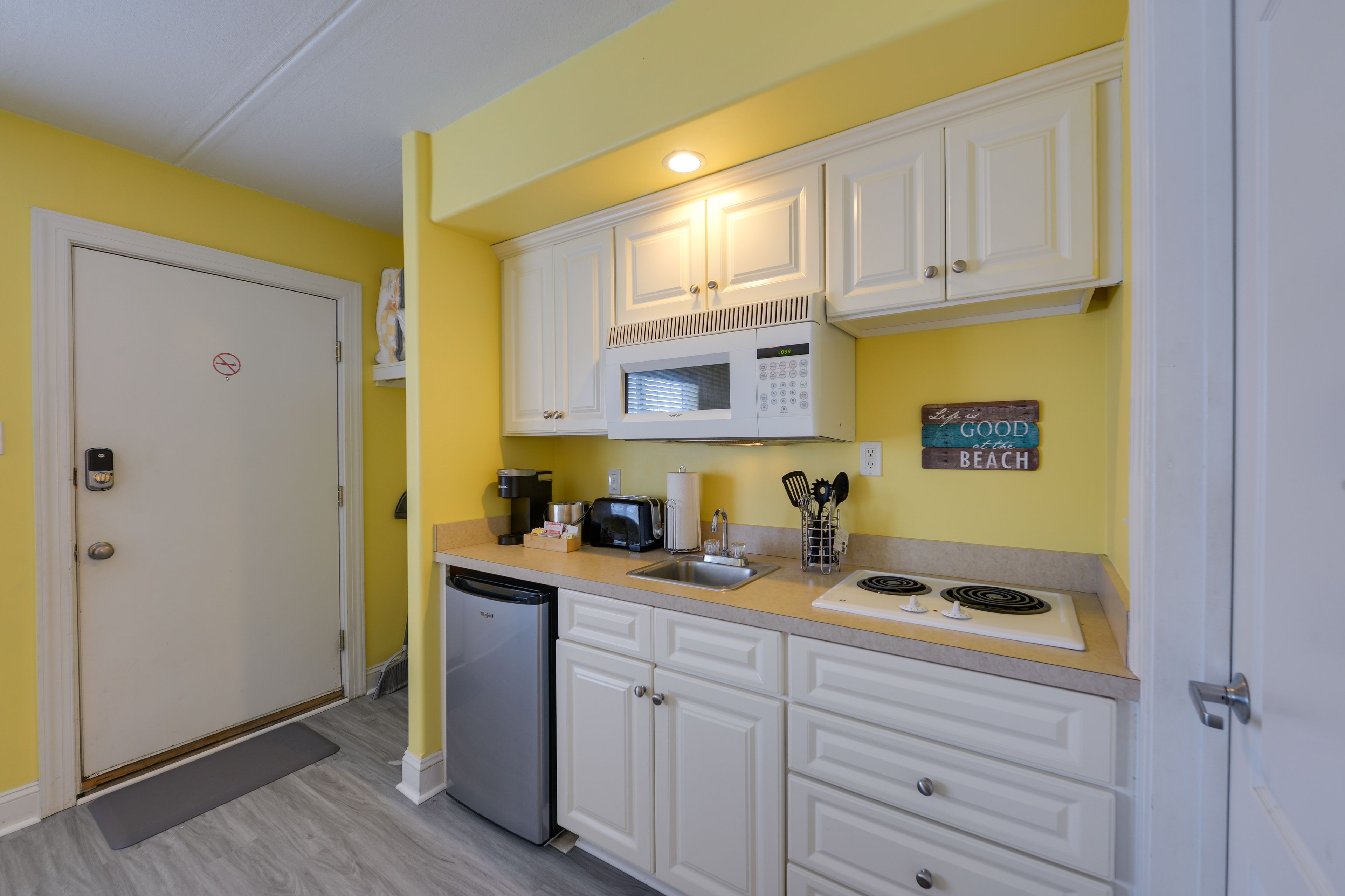 Kitchenette