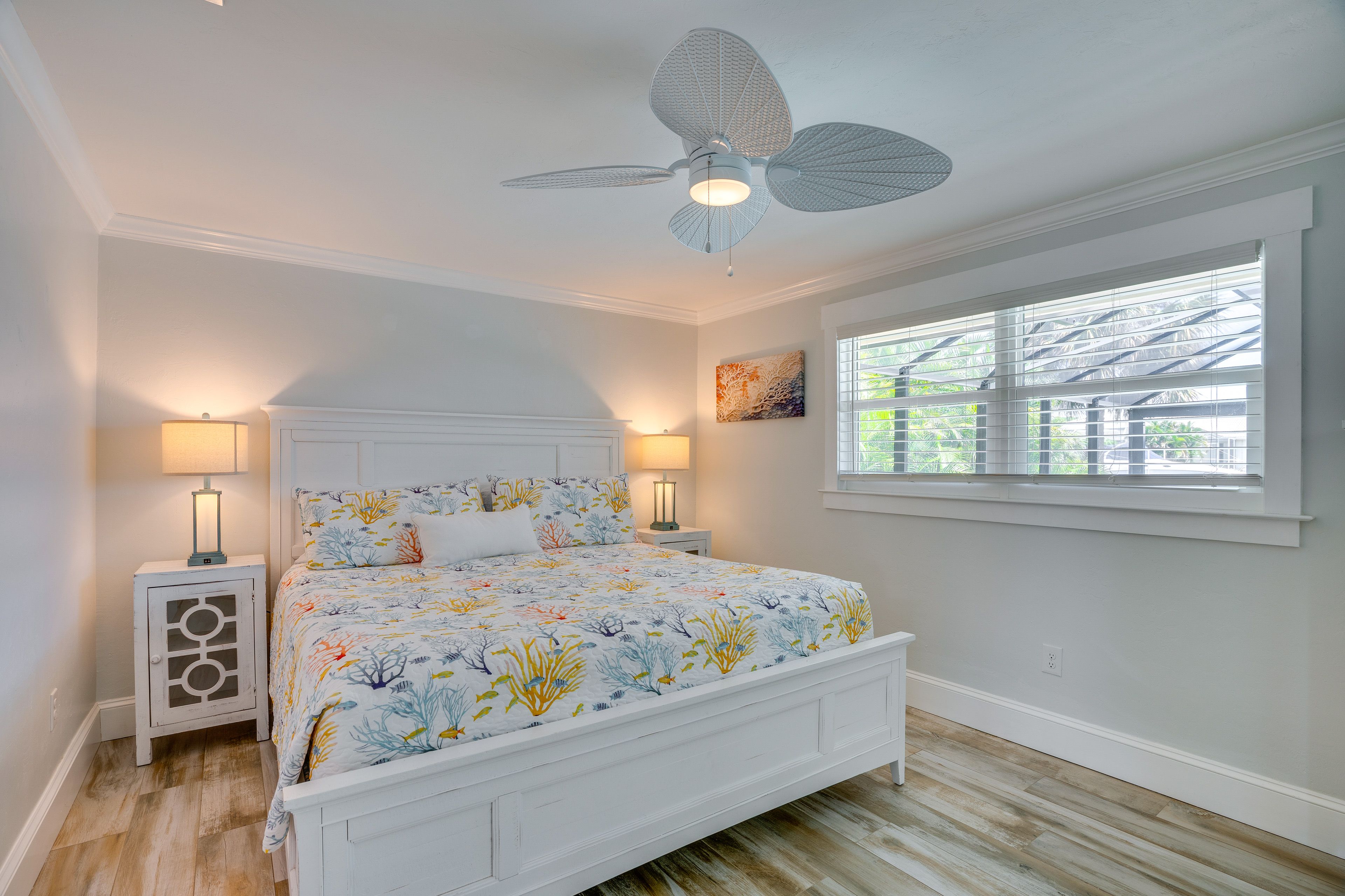 Bedroom 1 | King Bed