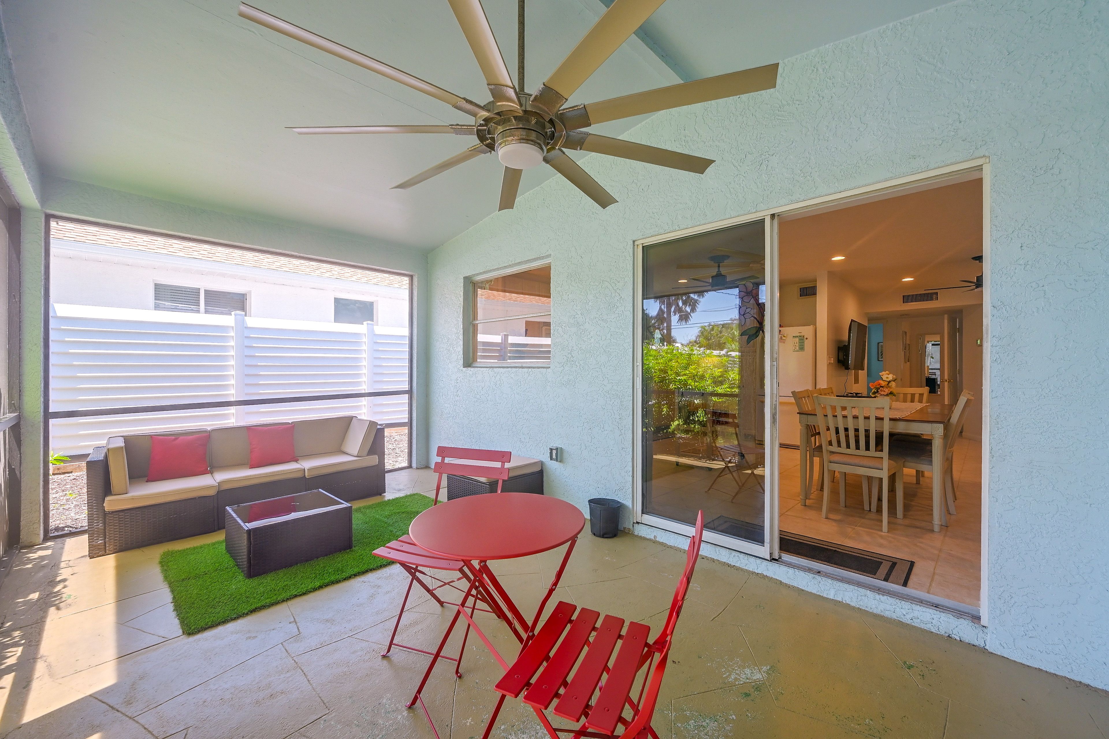 Screened Porch