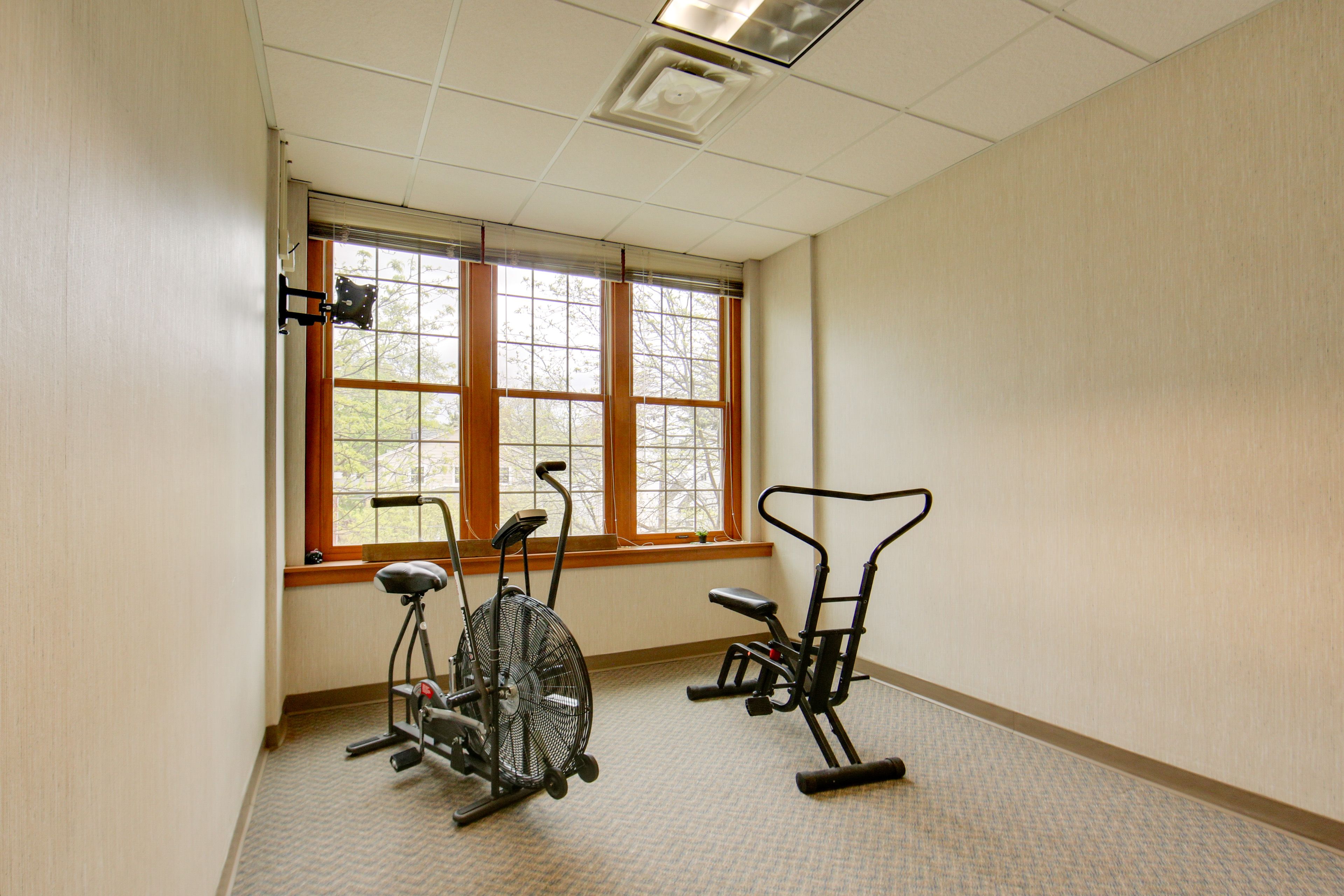 Pershing Heights Community Amenities