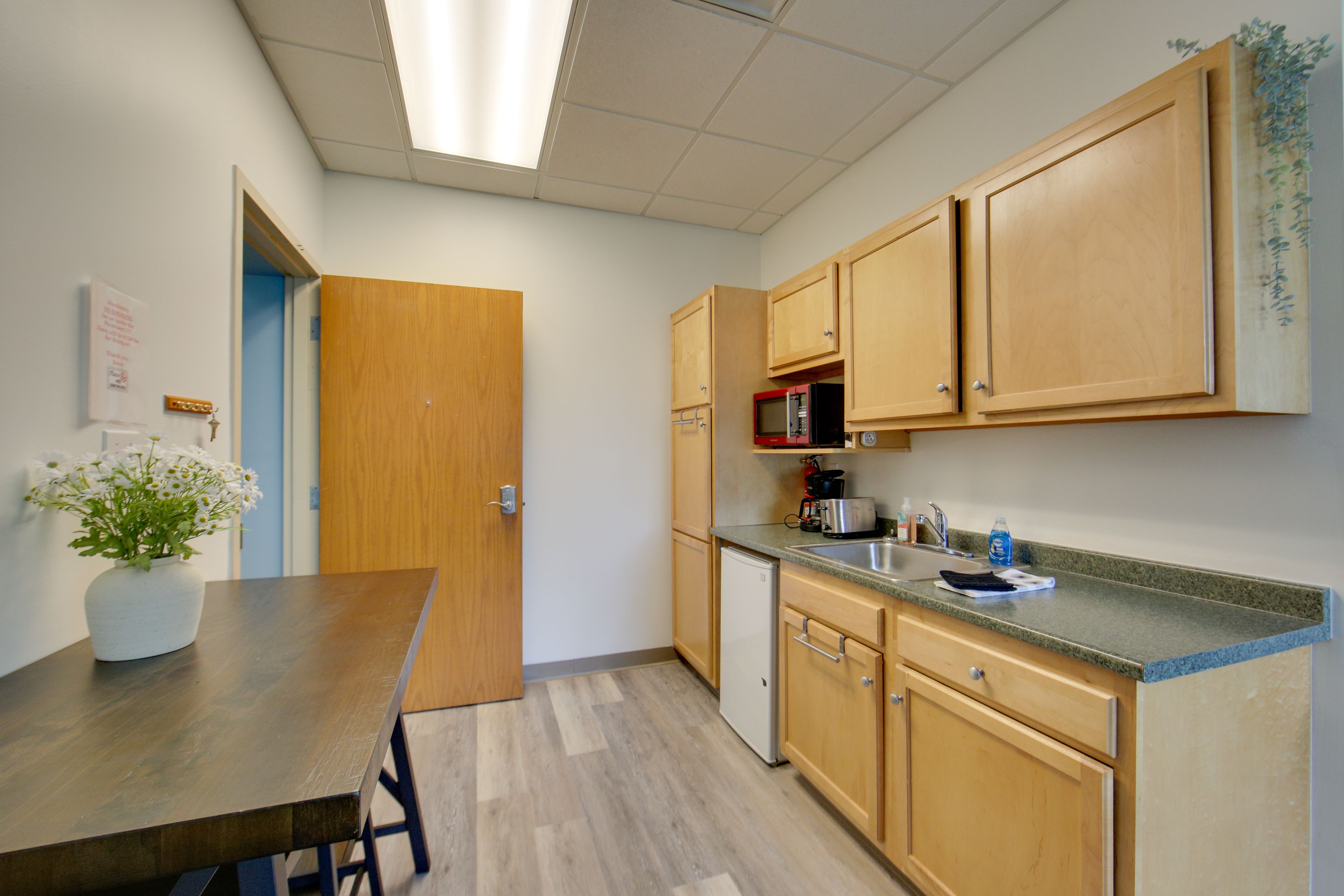 Unit 6 | Kitchenette