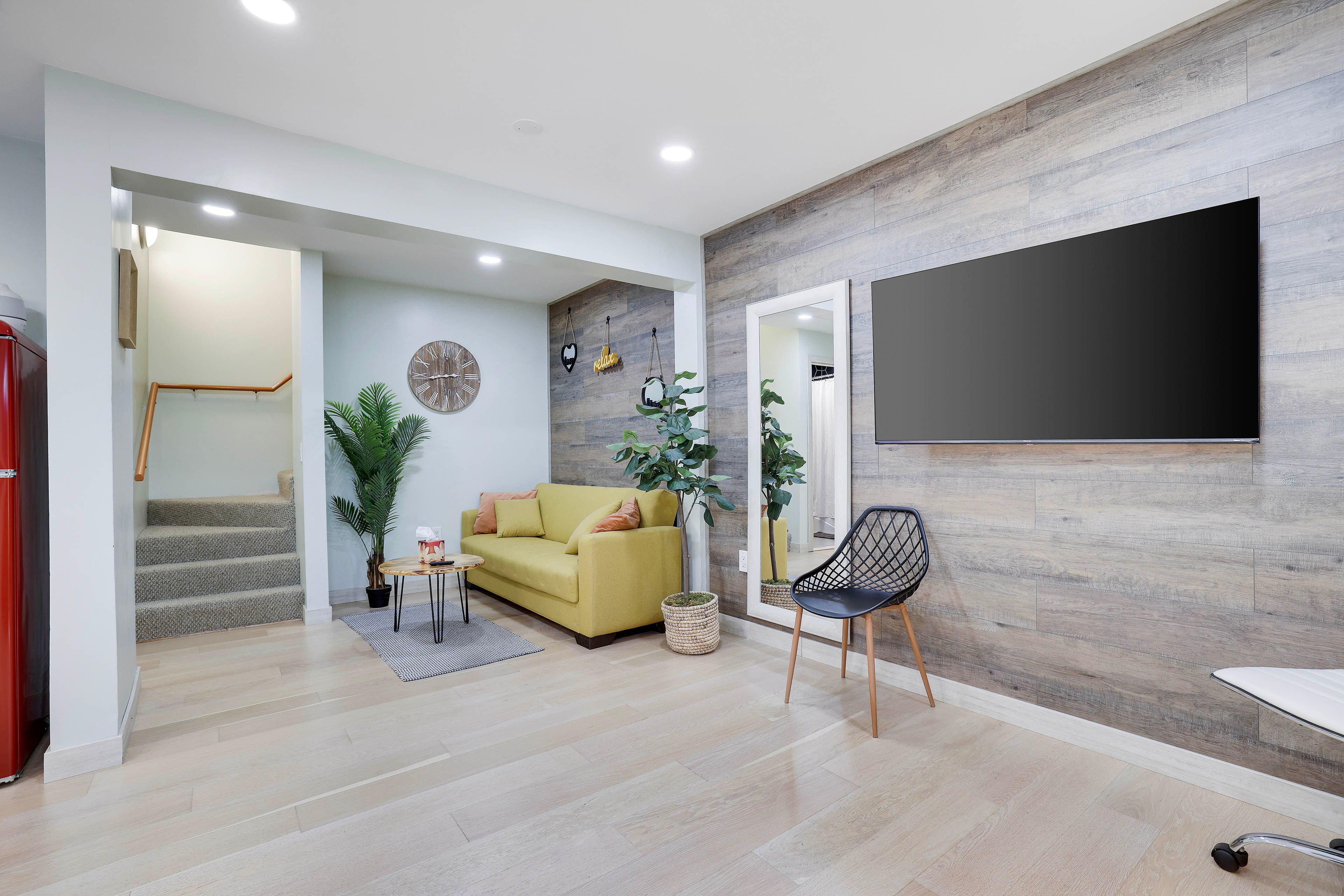 Living Room | Open Interior