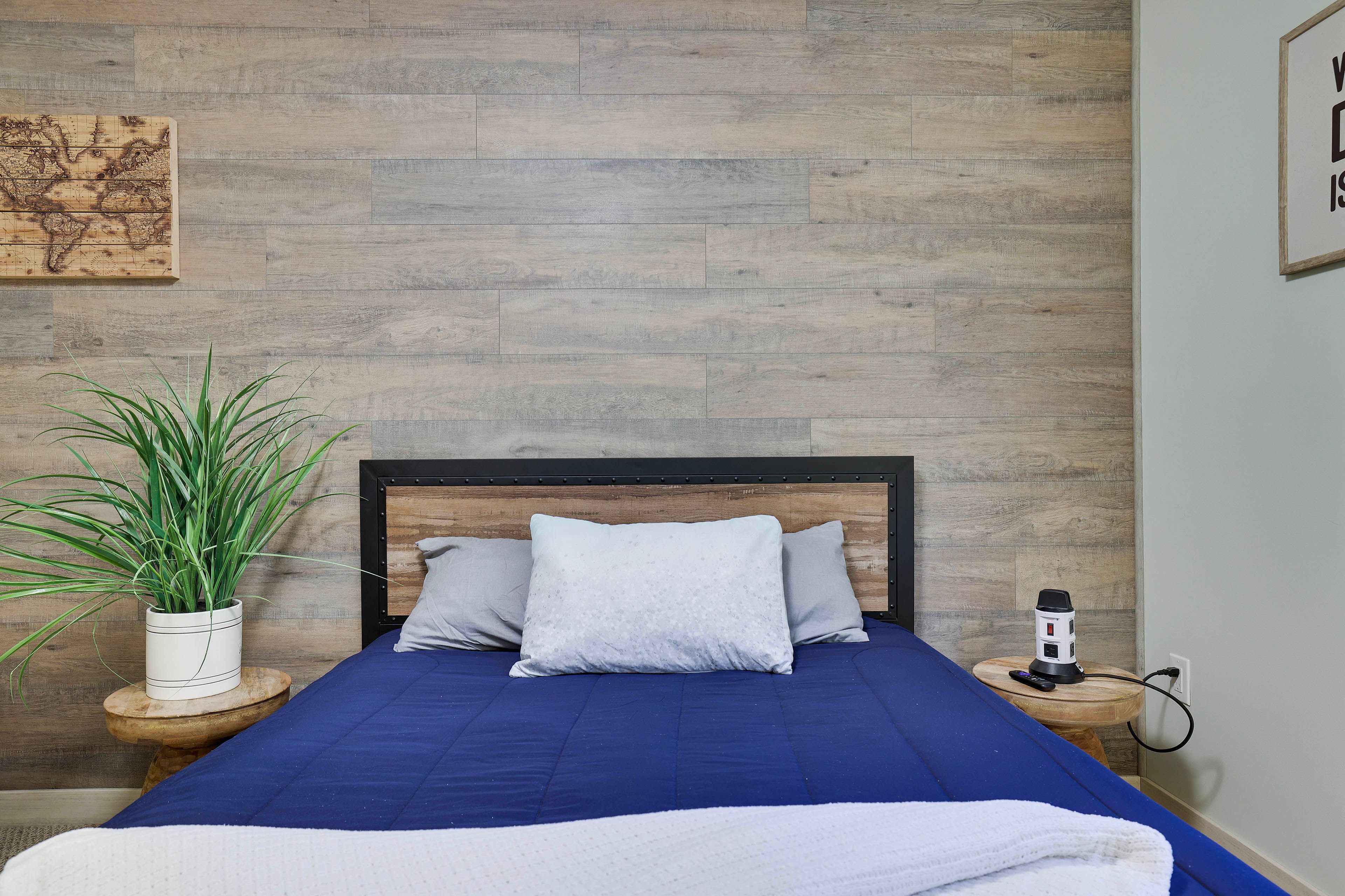 Bedroom | Queen Bed | 2nd Floor