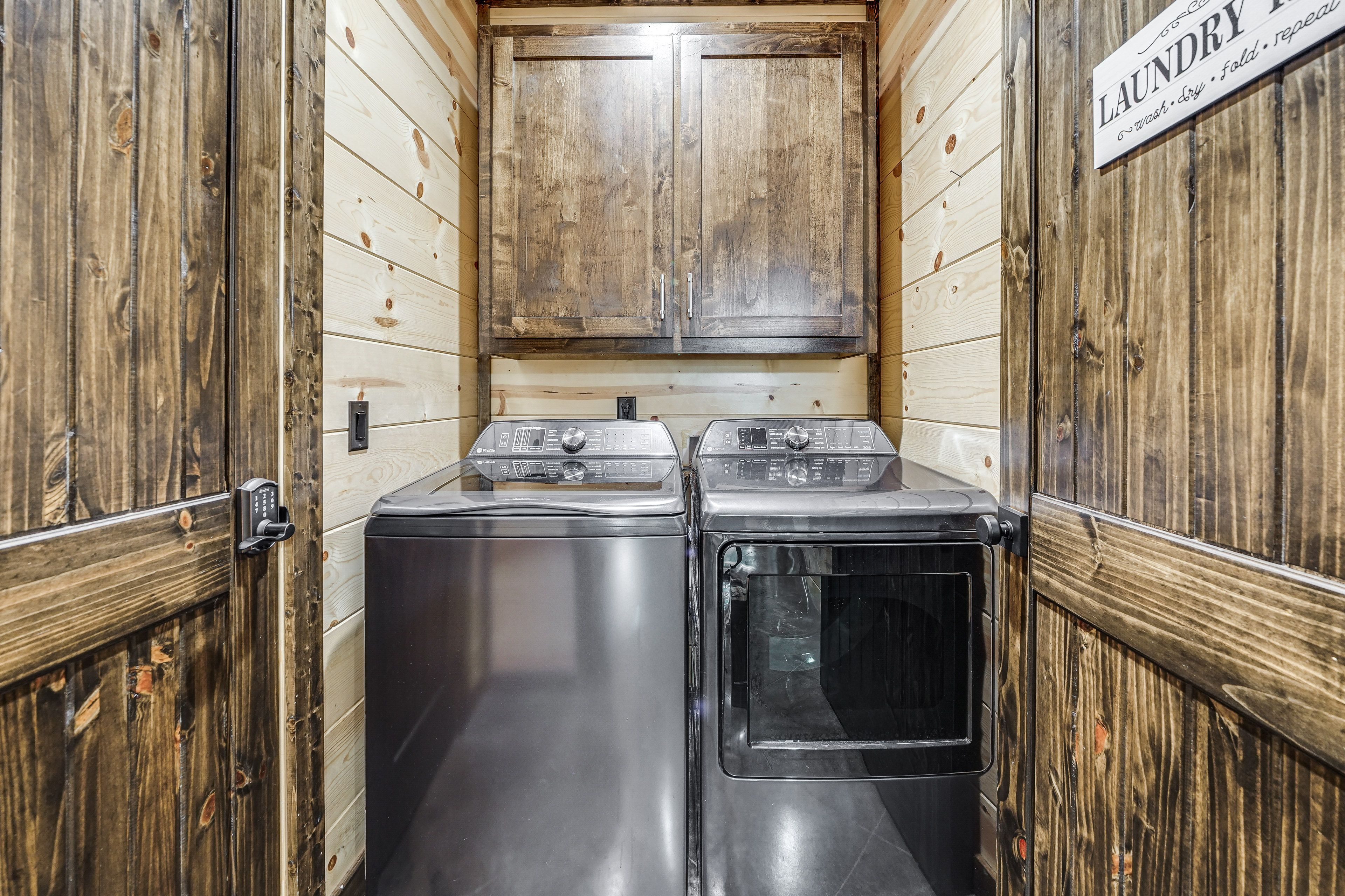 Washer & Dryer
