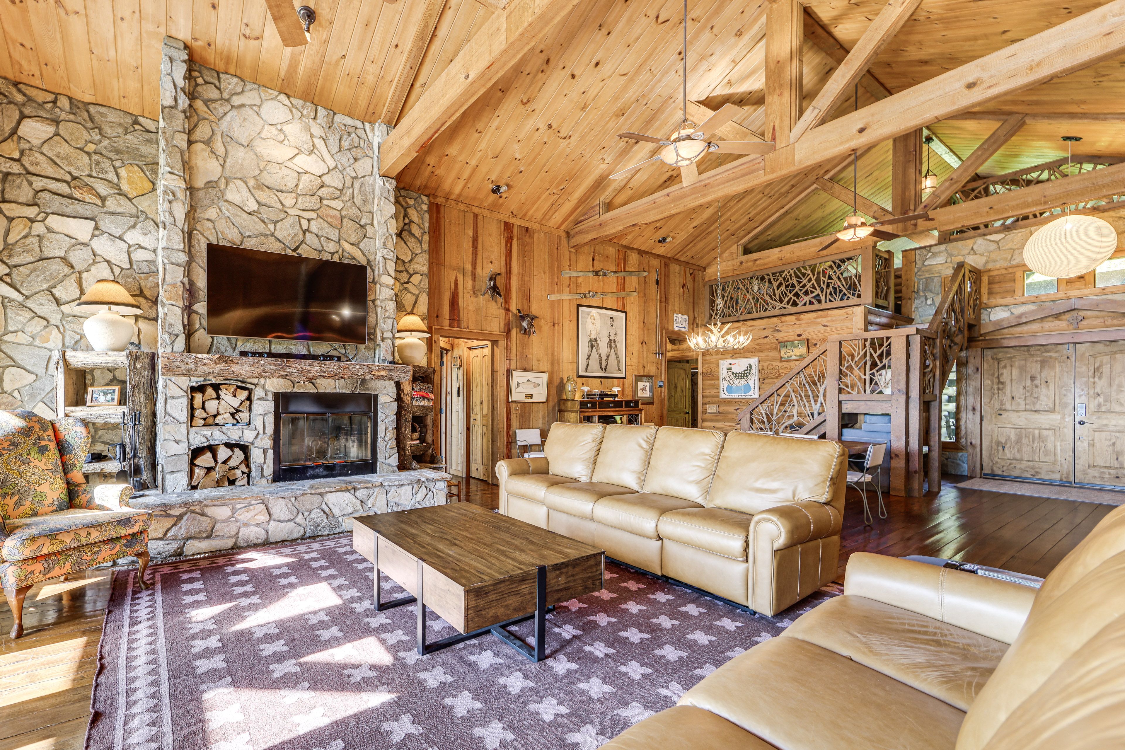 Living Room | Main Floor
