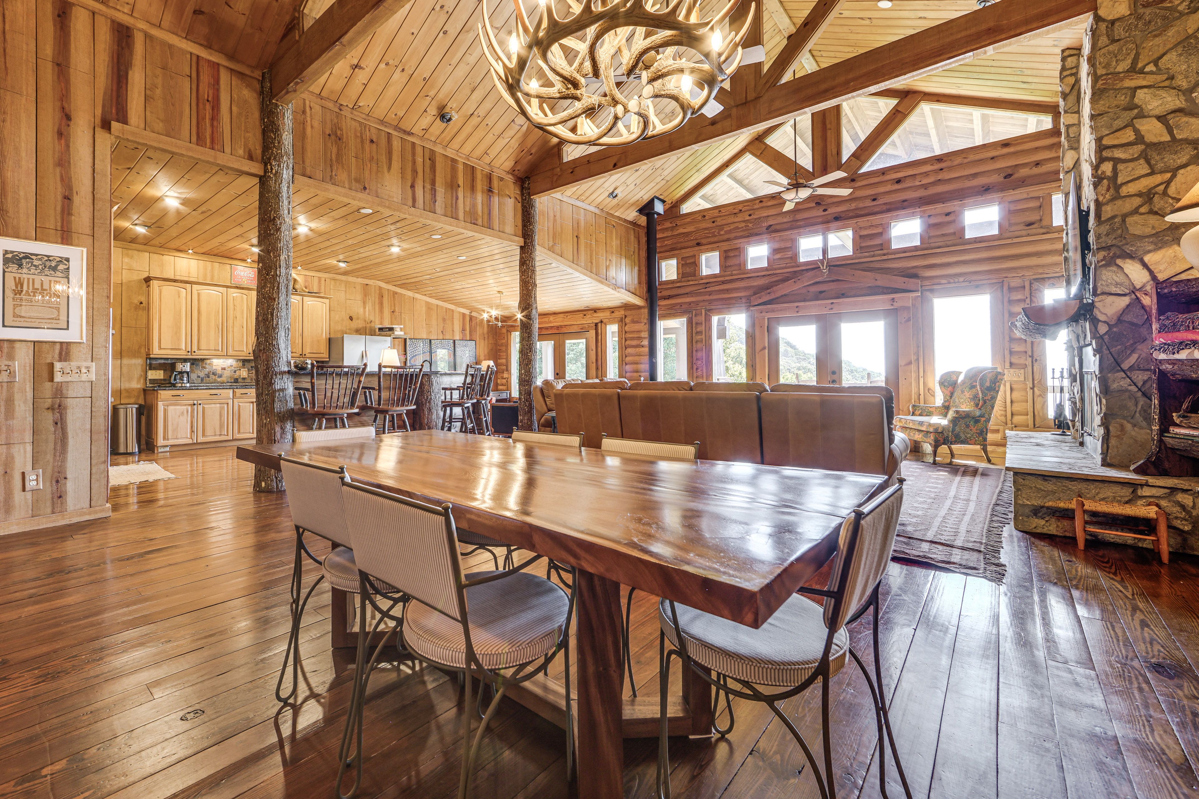 Dining Area | Dishes & Flatware Provided | Main Floor