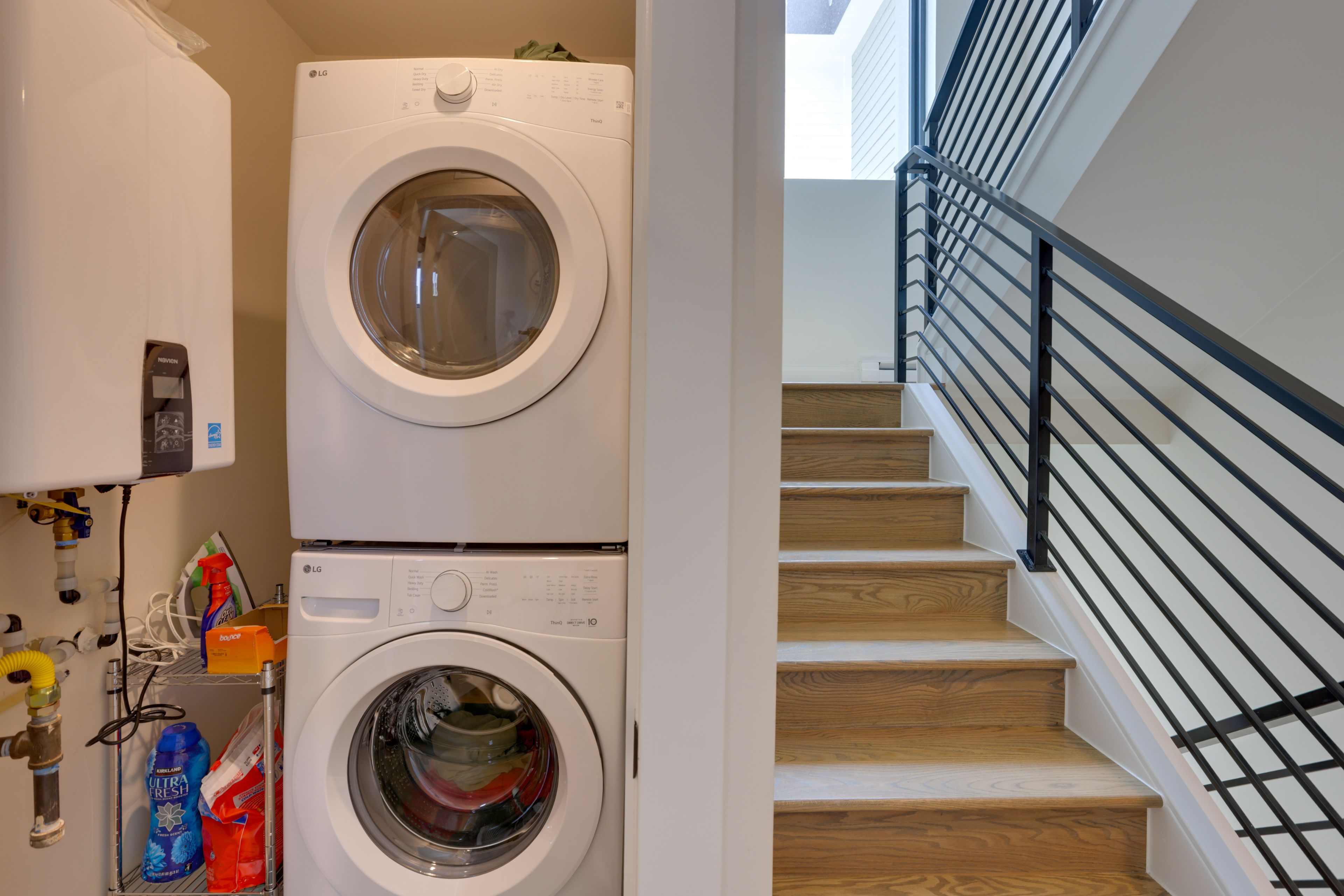 Washer & Dryer | 2nd Floor