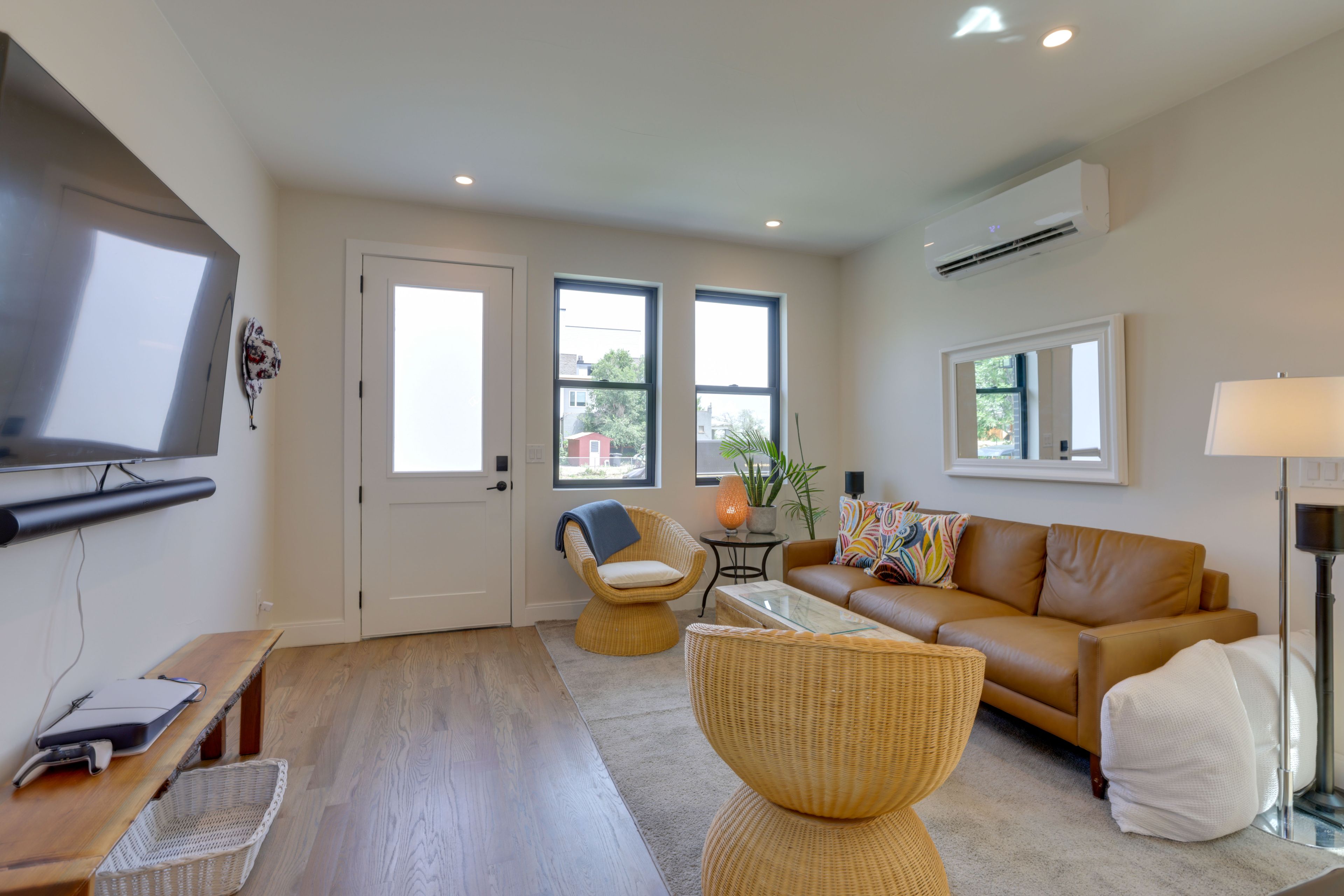 Living Room | Open Floor Plan | 1st Floor