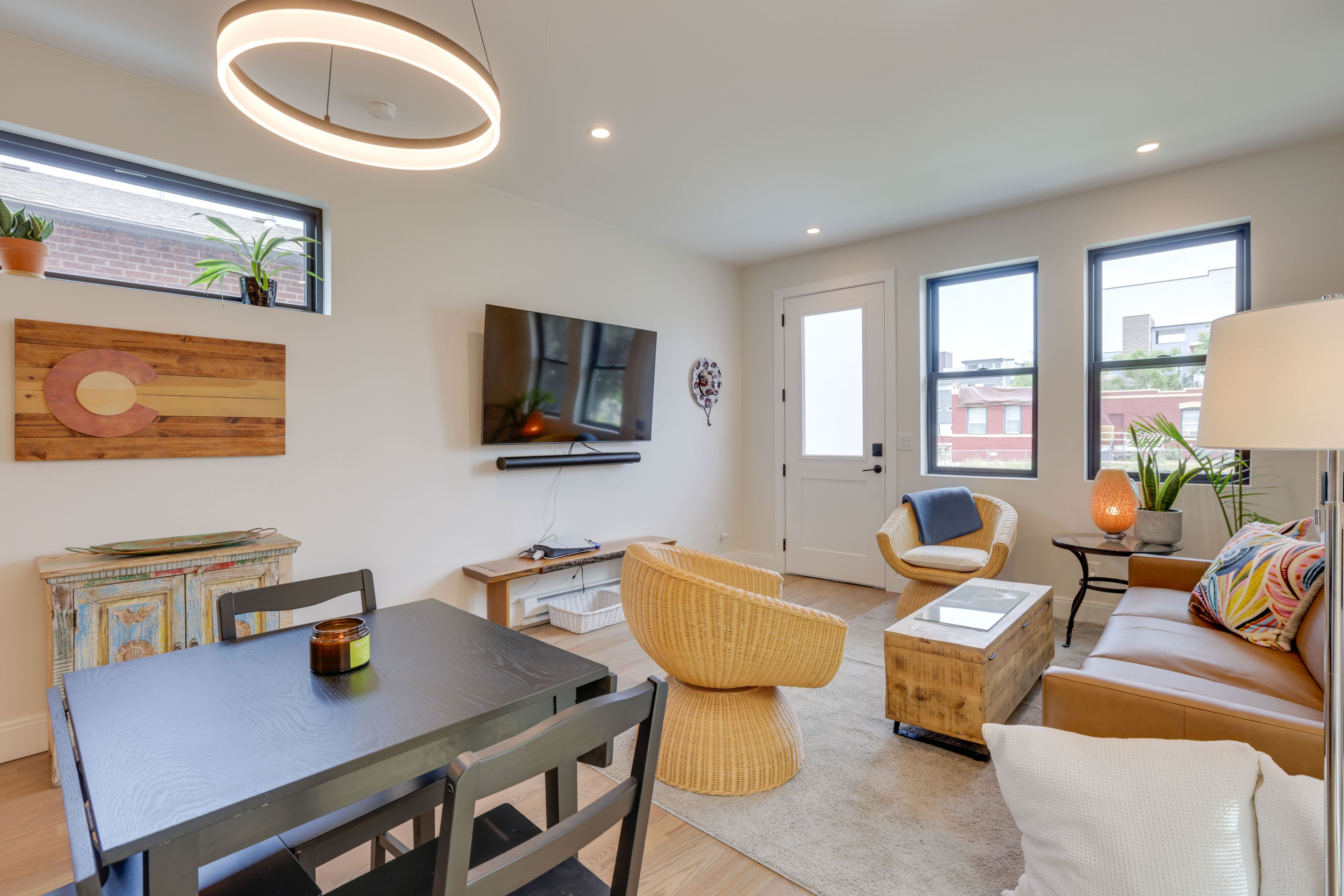 Dining Area | Dishes & Flatware Provided | 1st Floor