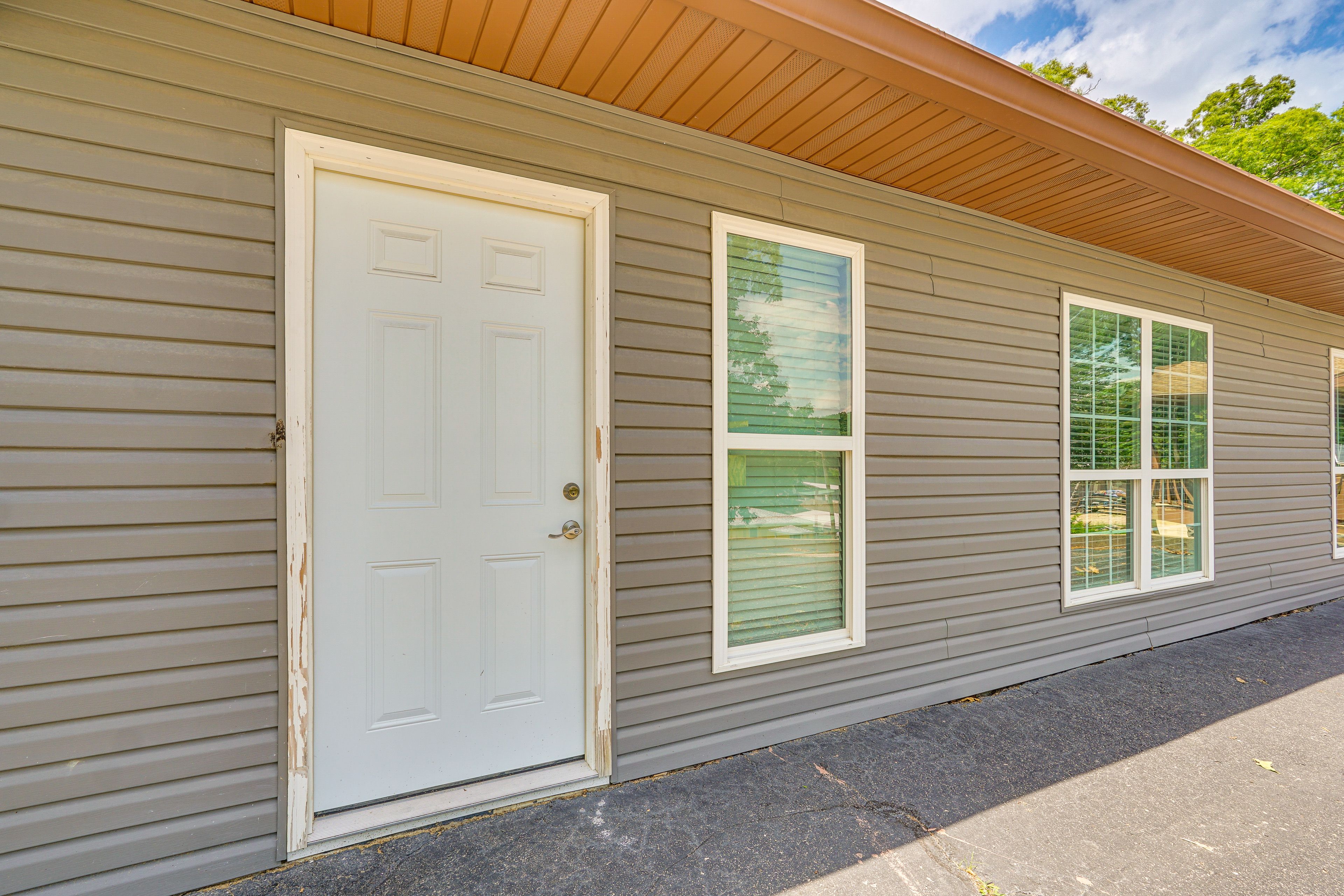 Exterior | Step-Free Access