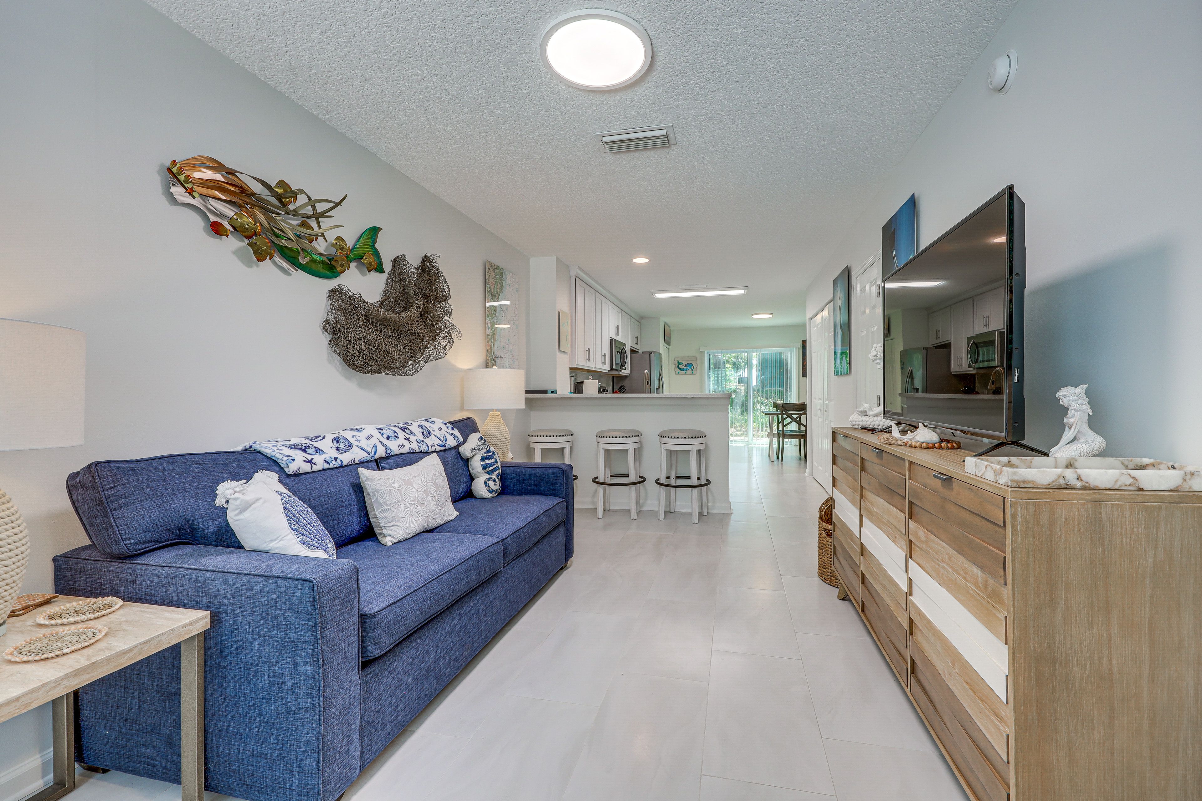 Unit 2 Interior | Living Room | Queen Sleeper Sofa | Lower Level