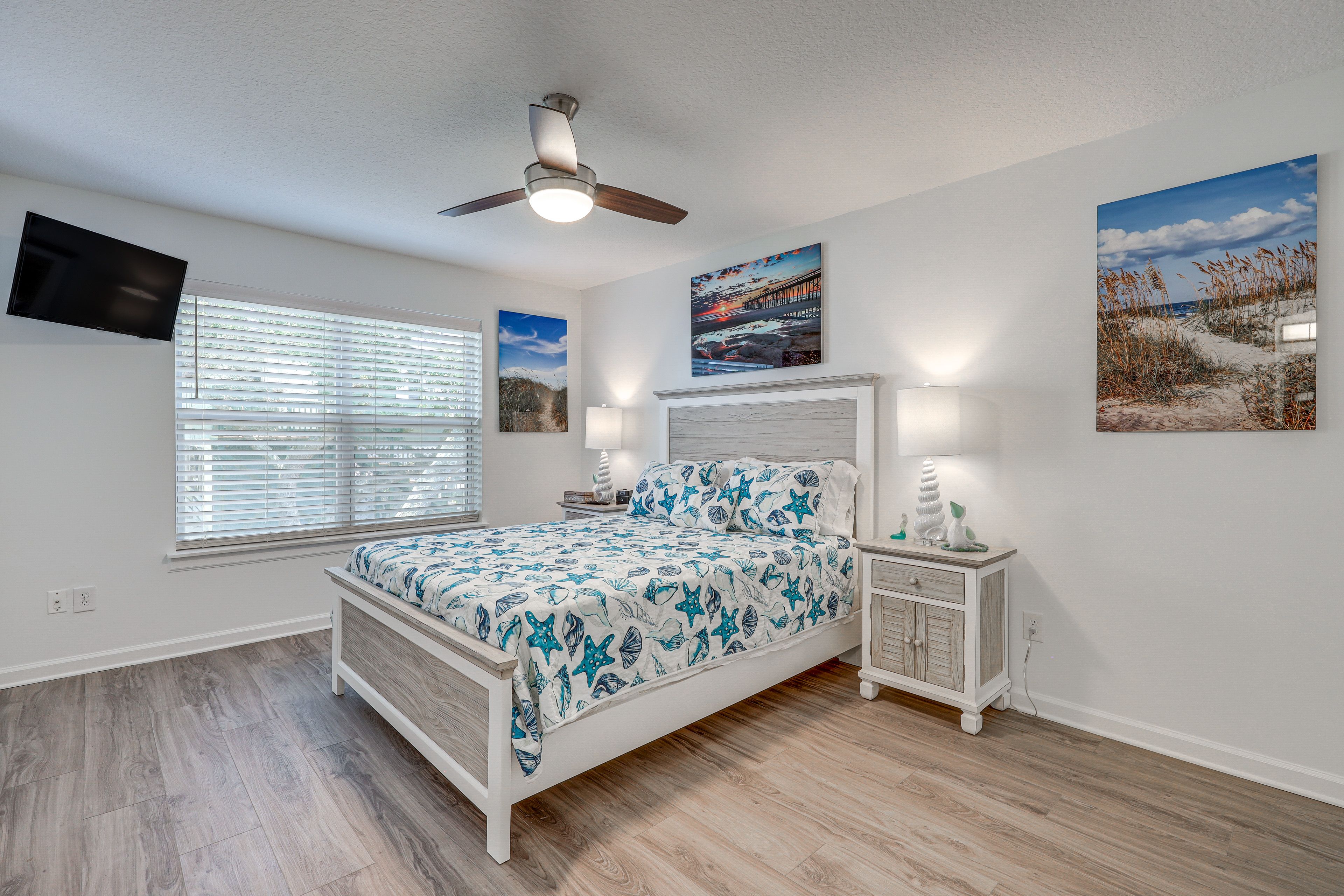 Bedroom 3 | Queen Bed | Upper Level