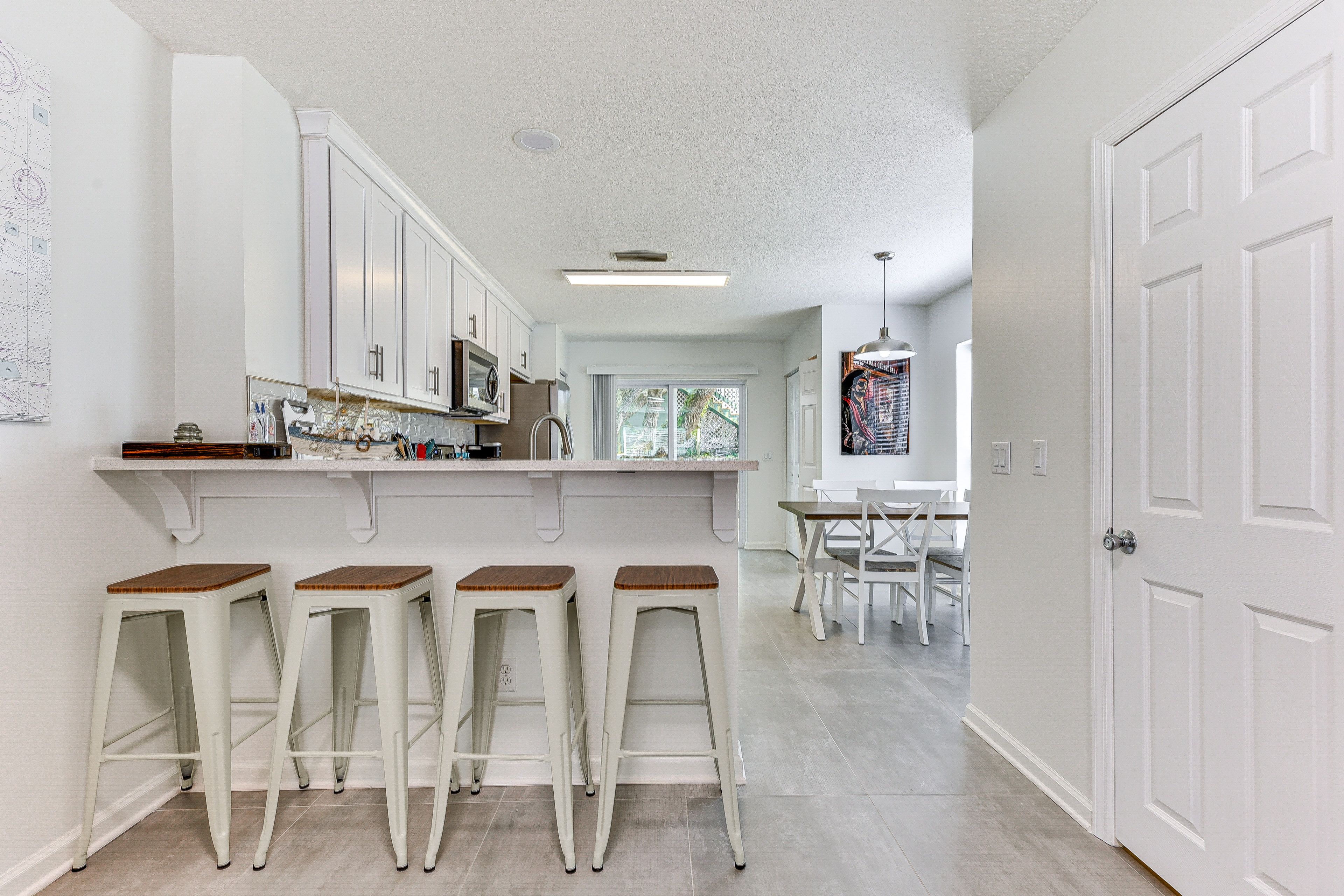Kitchen | Lower Level