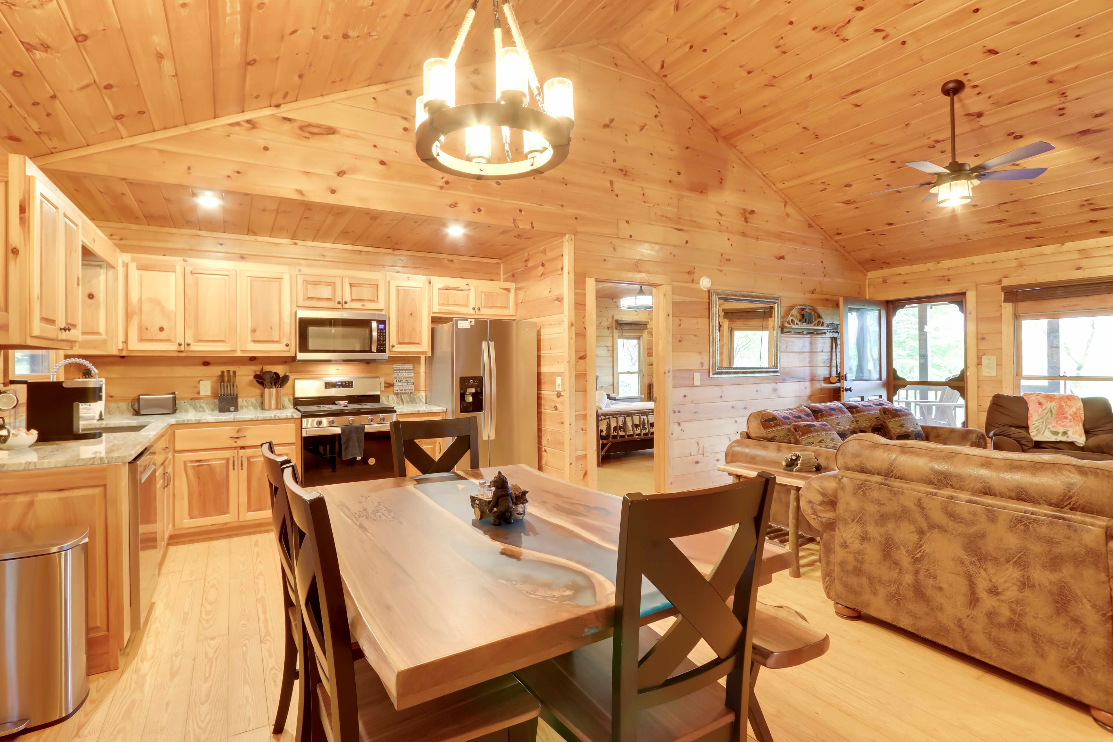 Dining Table | Kitchen | Guest Cottage