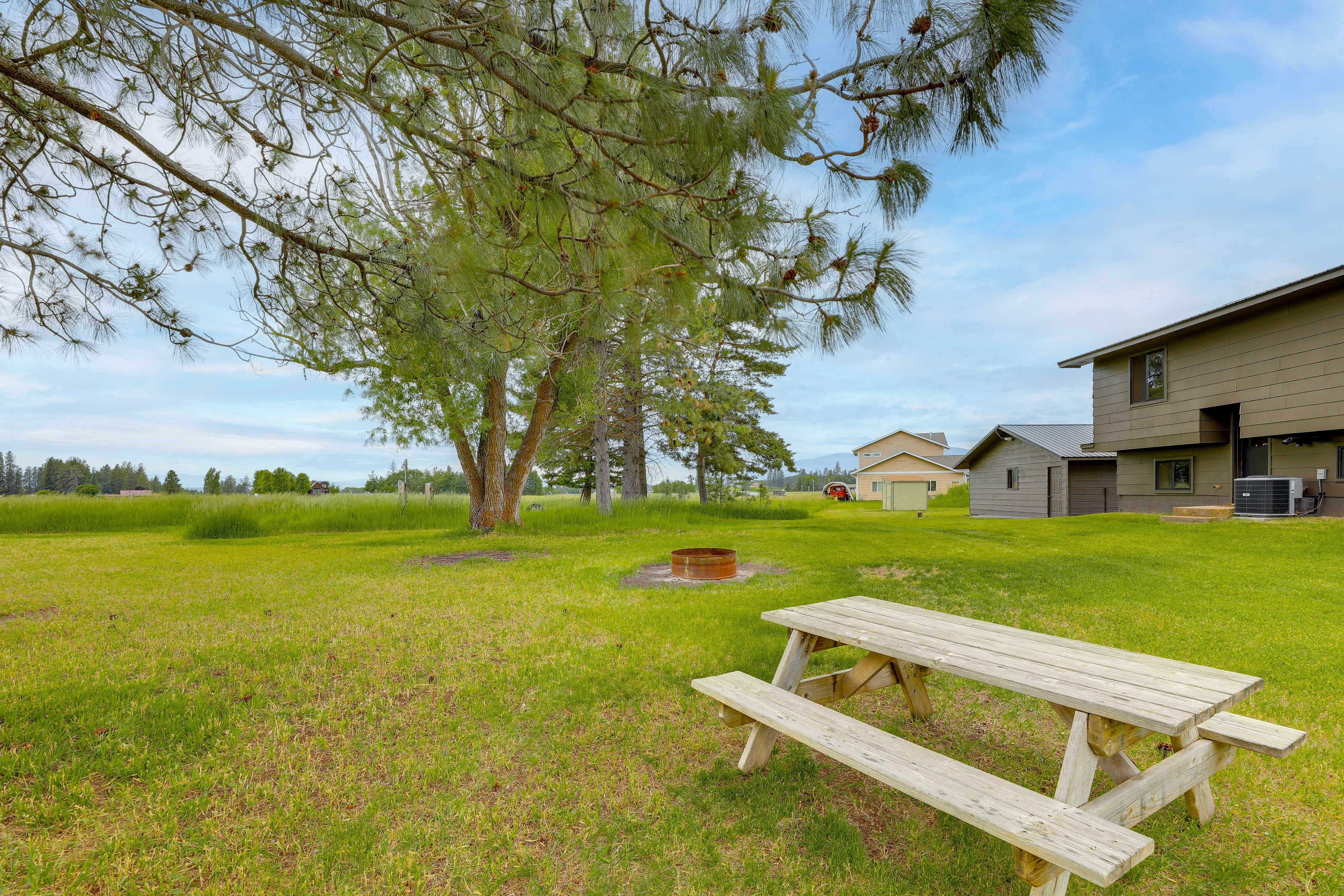Columbia Falls Vacation Rental | 4BR | 2BA | 1,850 Sq Ft