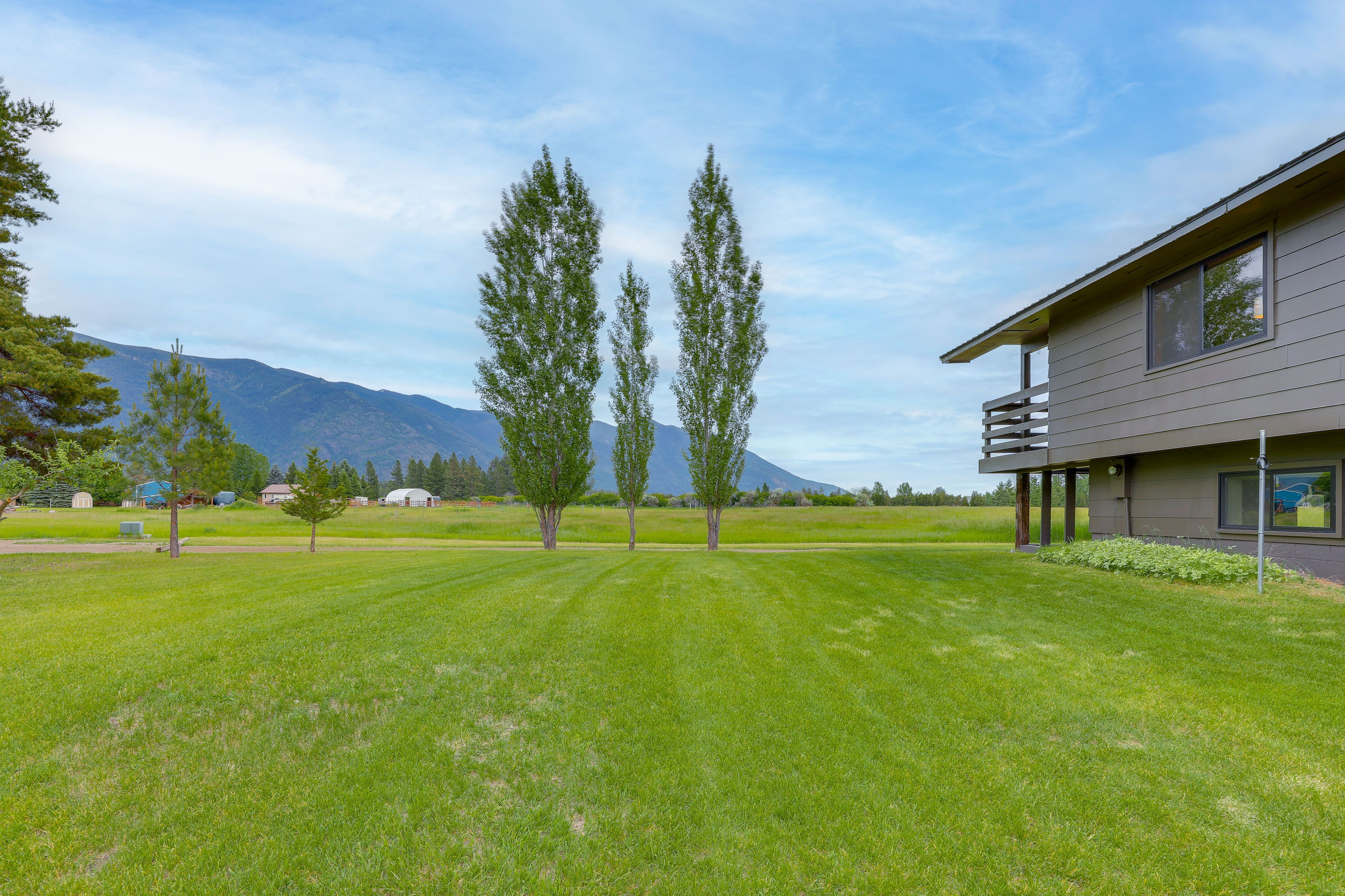 Spacious Yard | Mountain Views