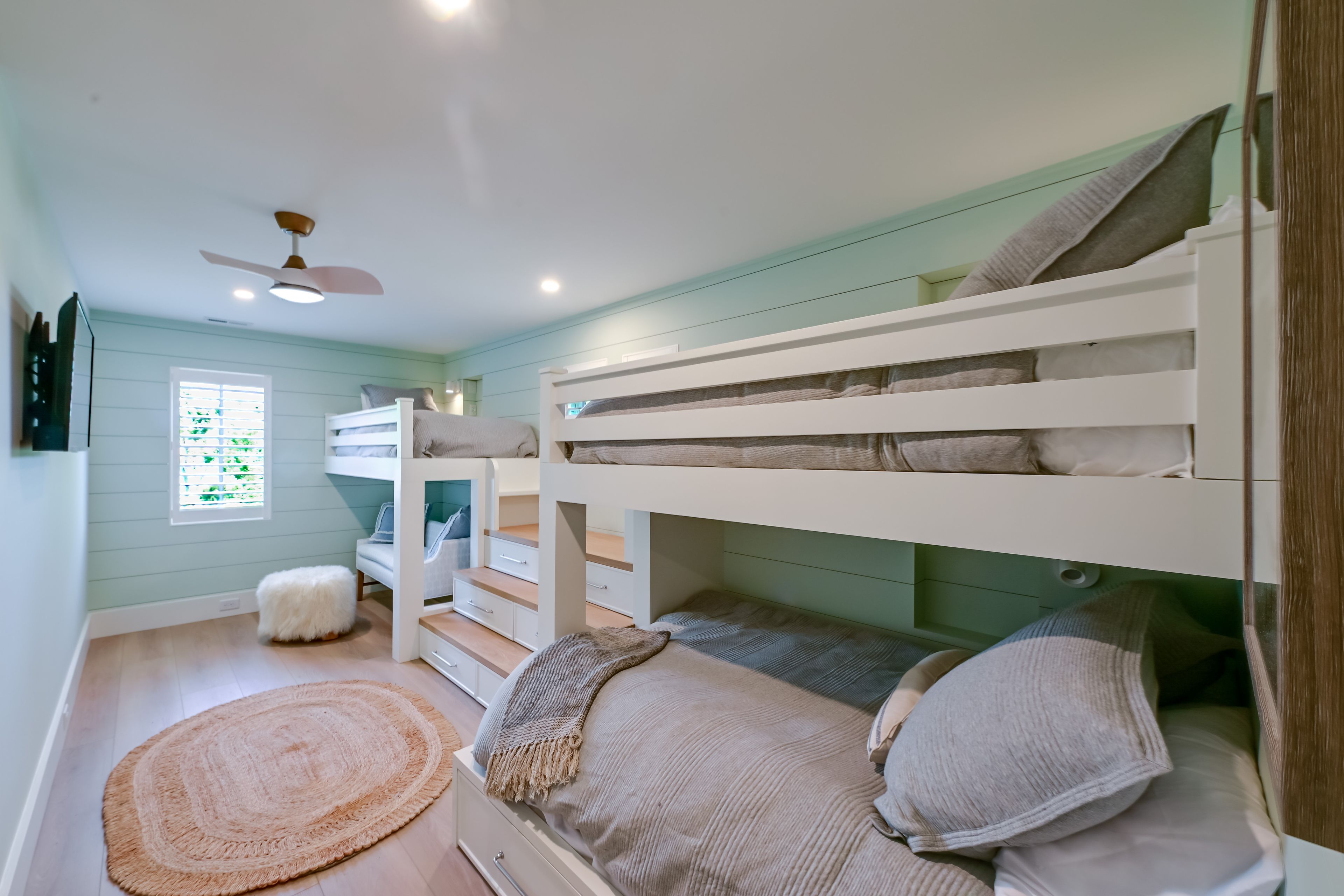 Bedroom 4 | Queen Bed | 2 Lofted Twin Beds | Queen Sleeper Sofa | 2nd Floor