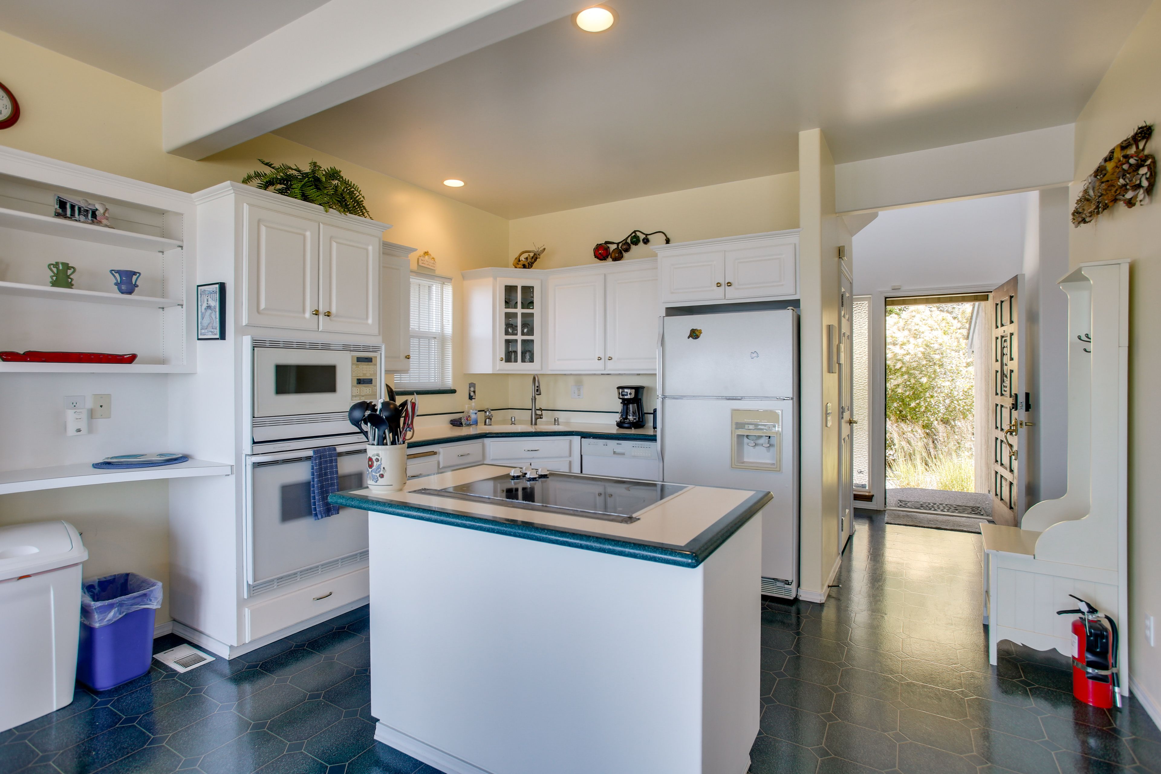 Kitchen | 1st Floor