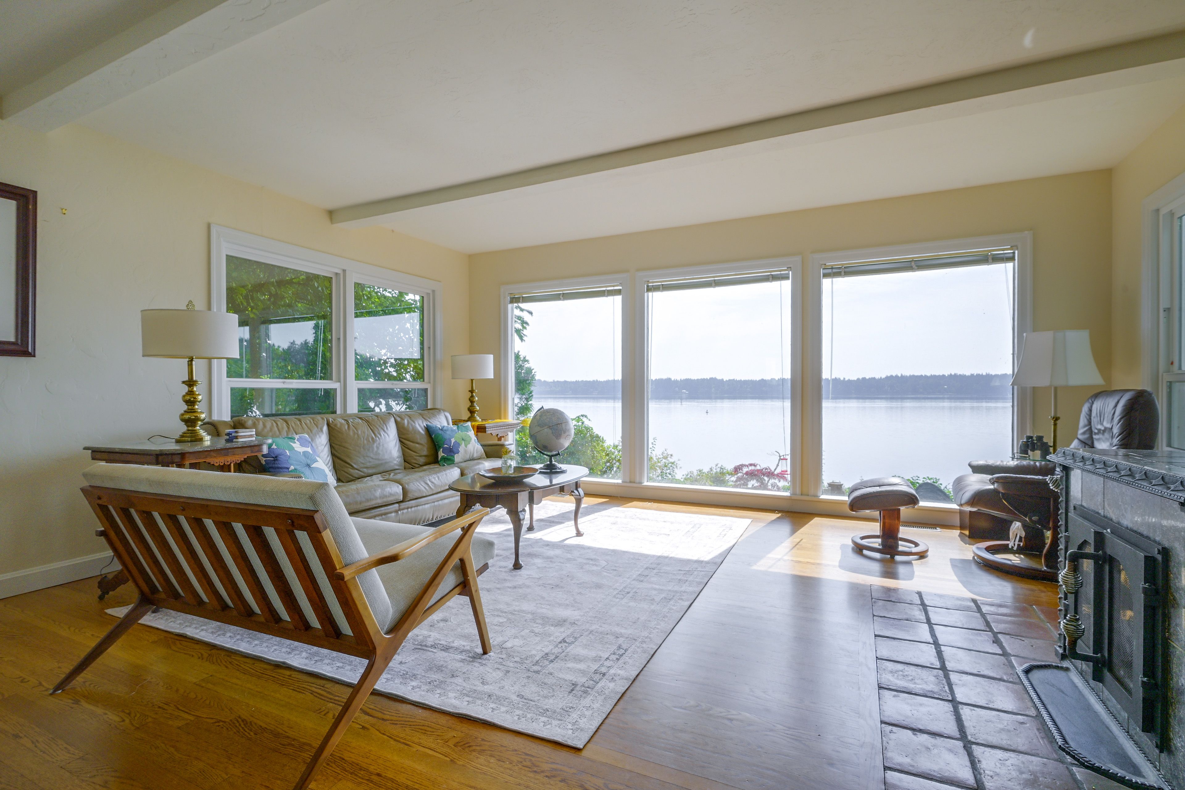 Living Room | 1st Floor