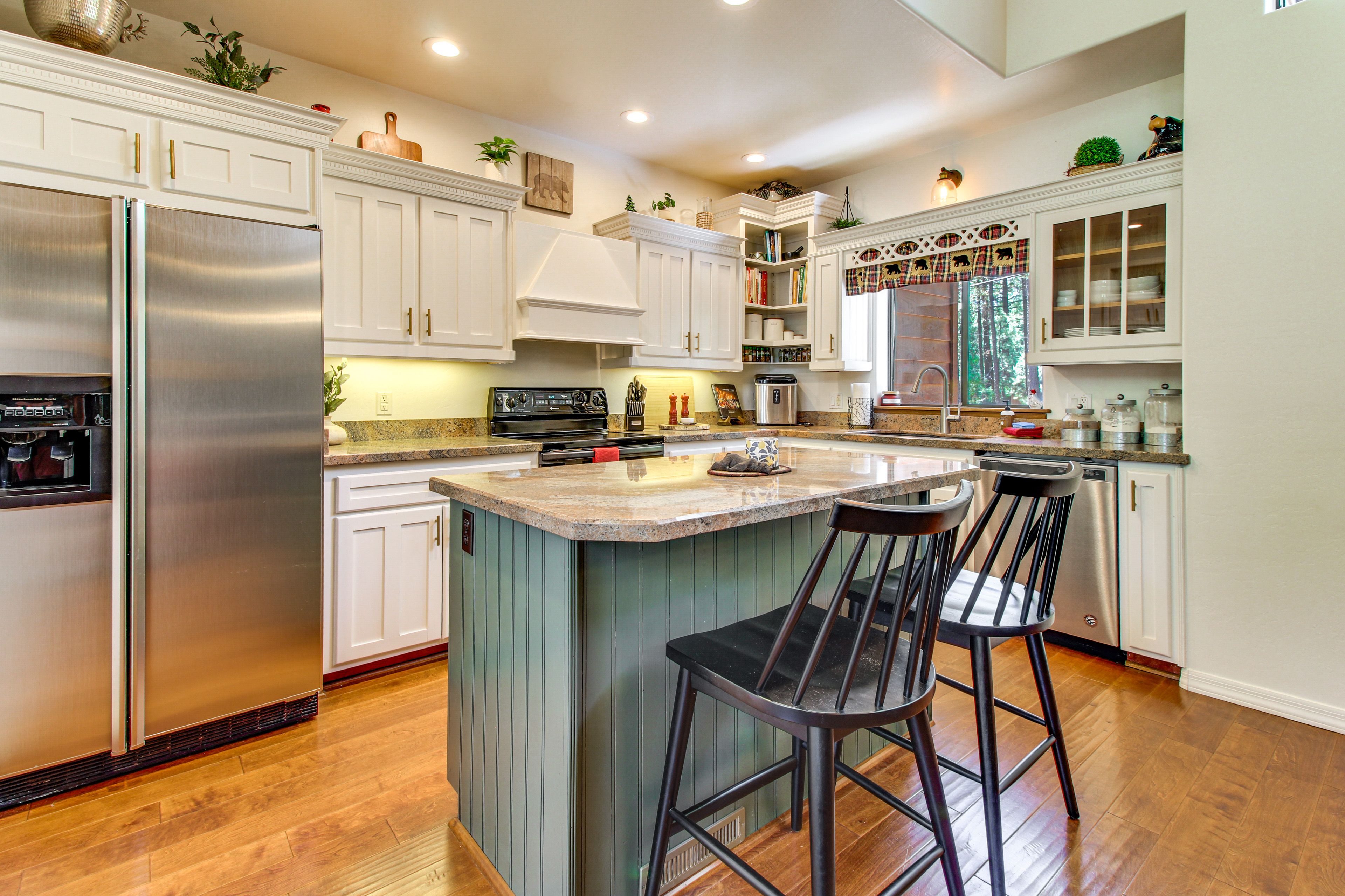 Kitchen | 1st Floor