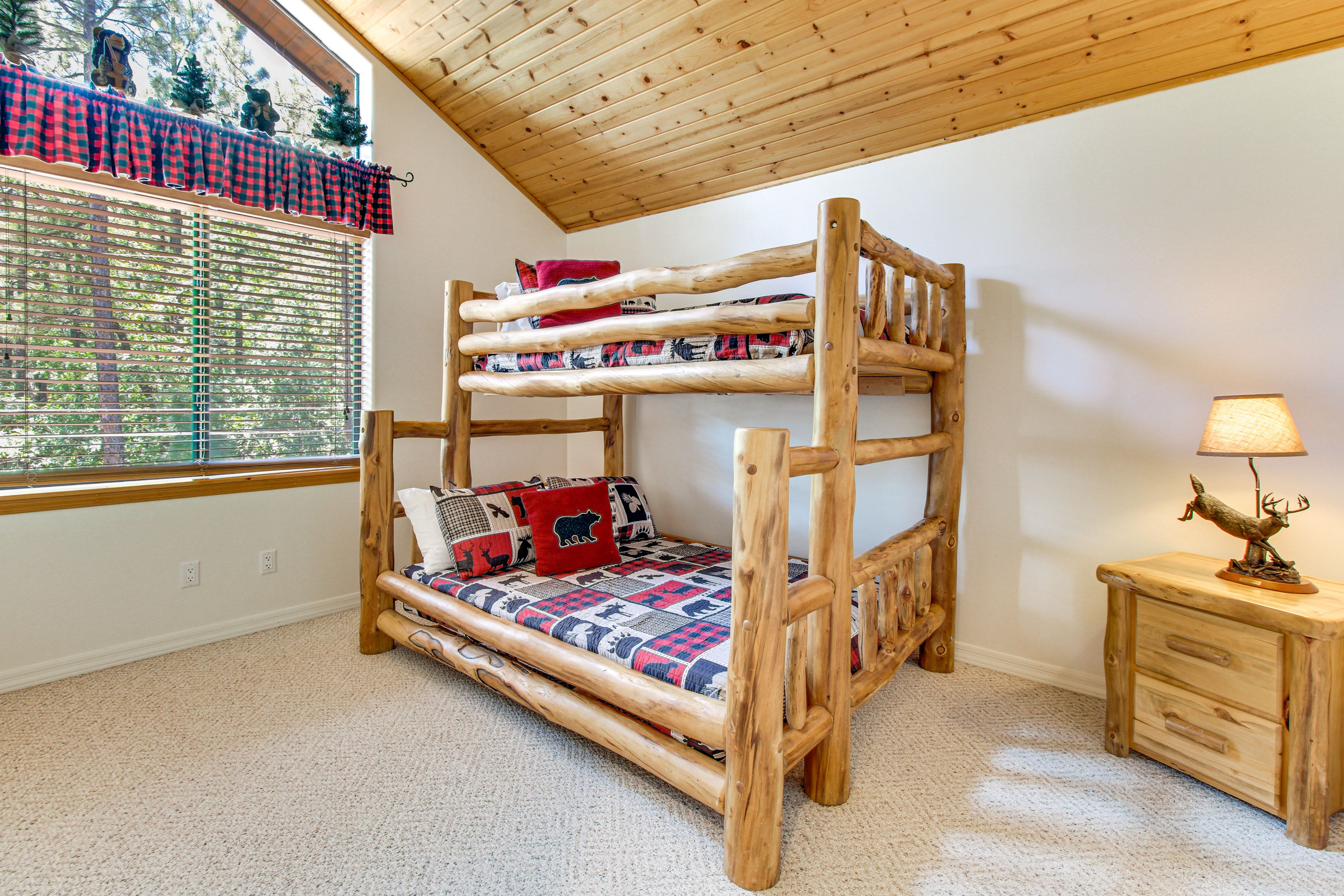 Bedroom 3 | Twin/Full Bunk Bed | 2nd Floor
