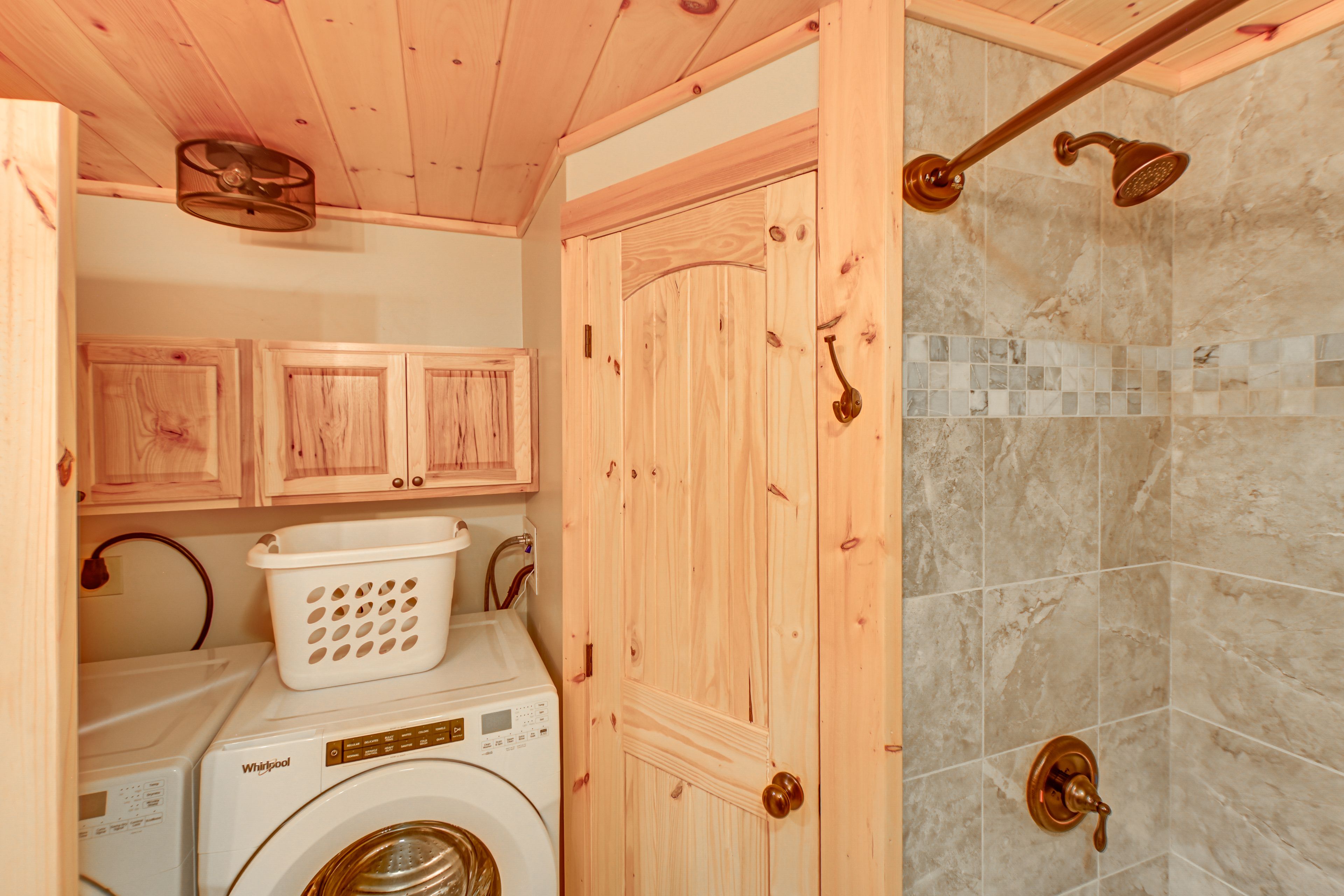 Full Bathroom | Lower Level