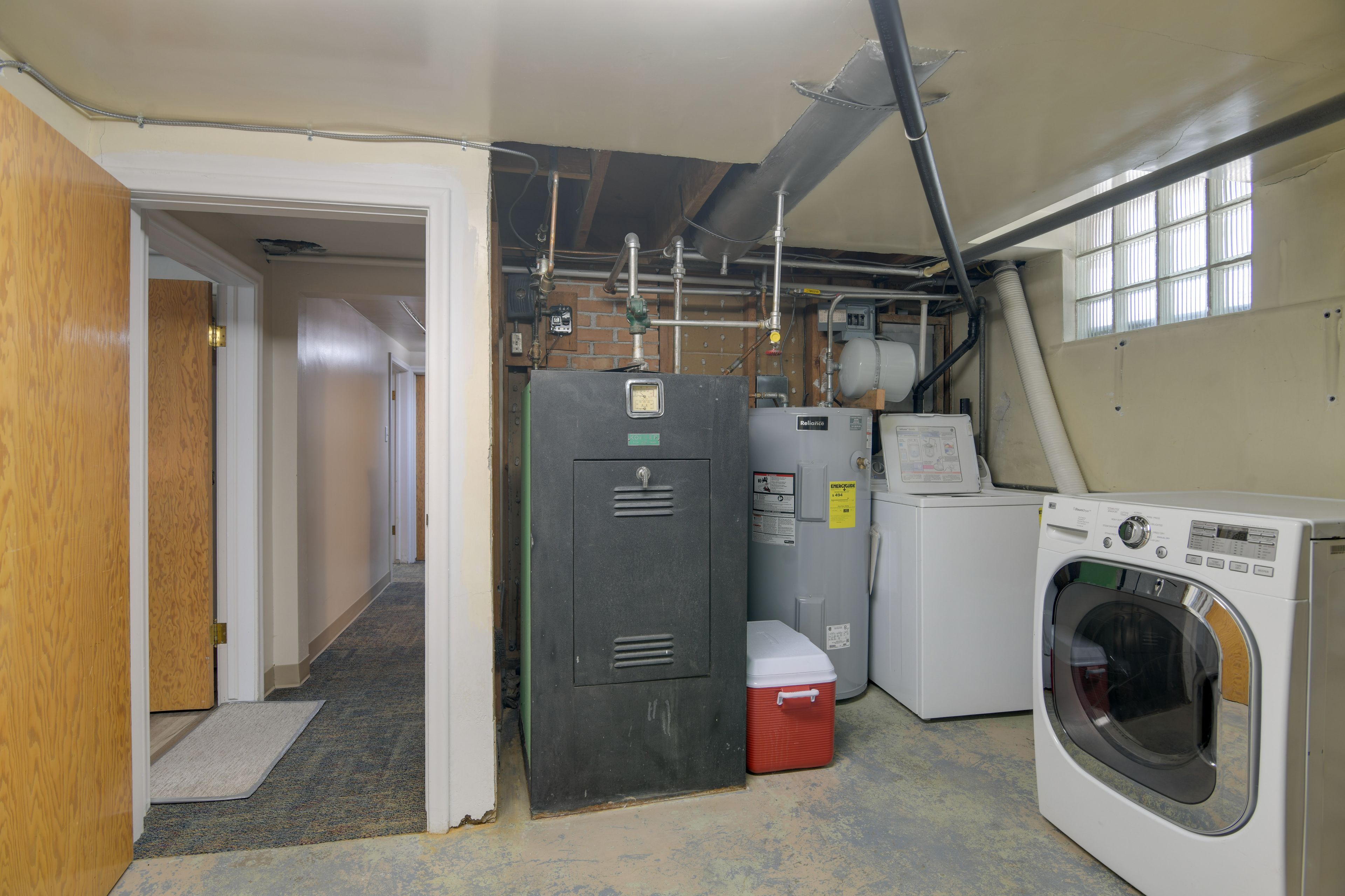 Laundry Room | Lower Level