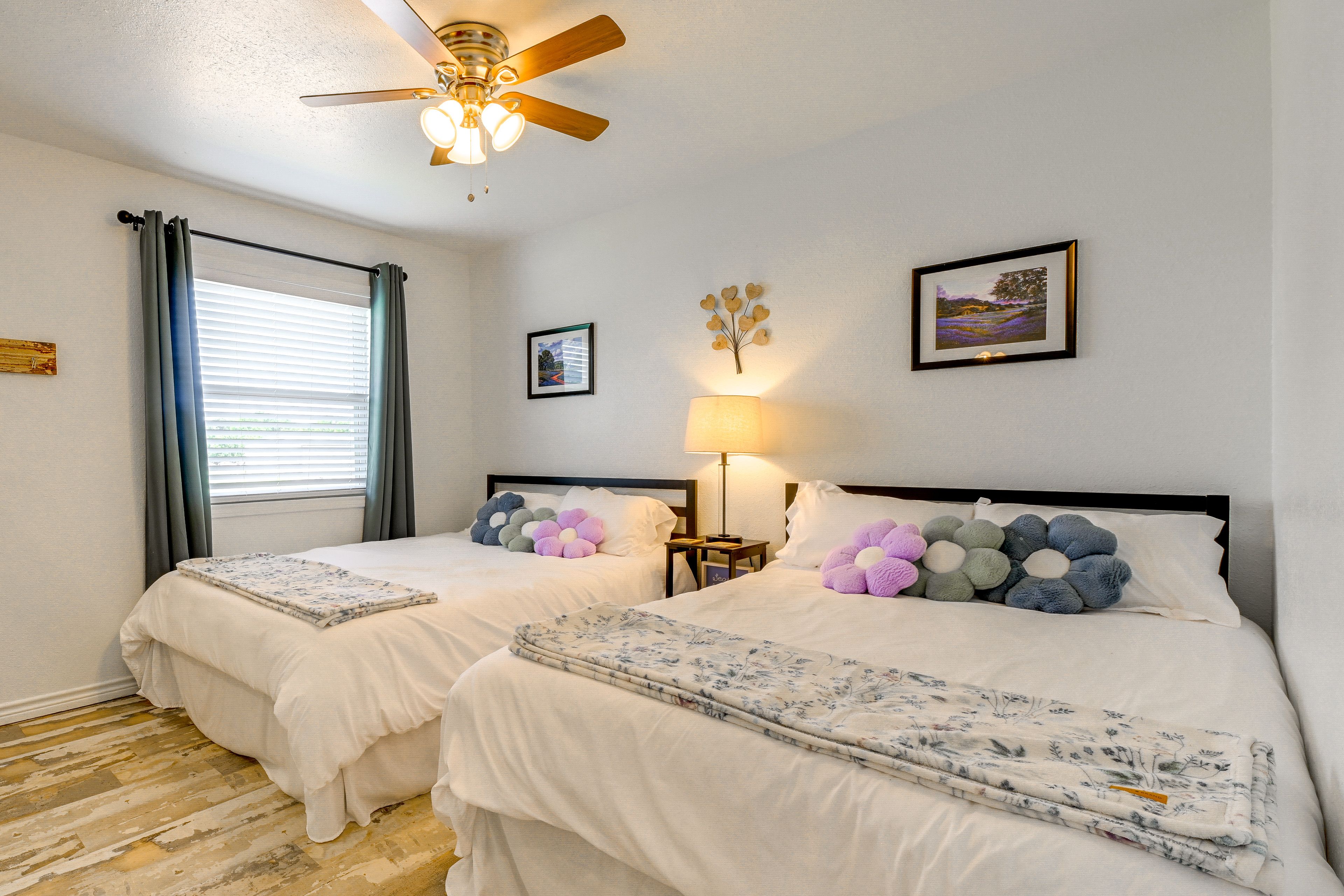 Bedroom 2 | Queen Bed | Full Bed | 2nd Floor