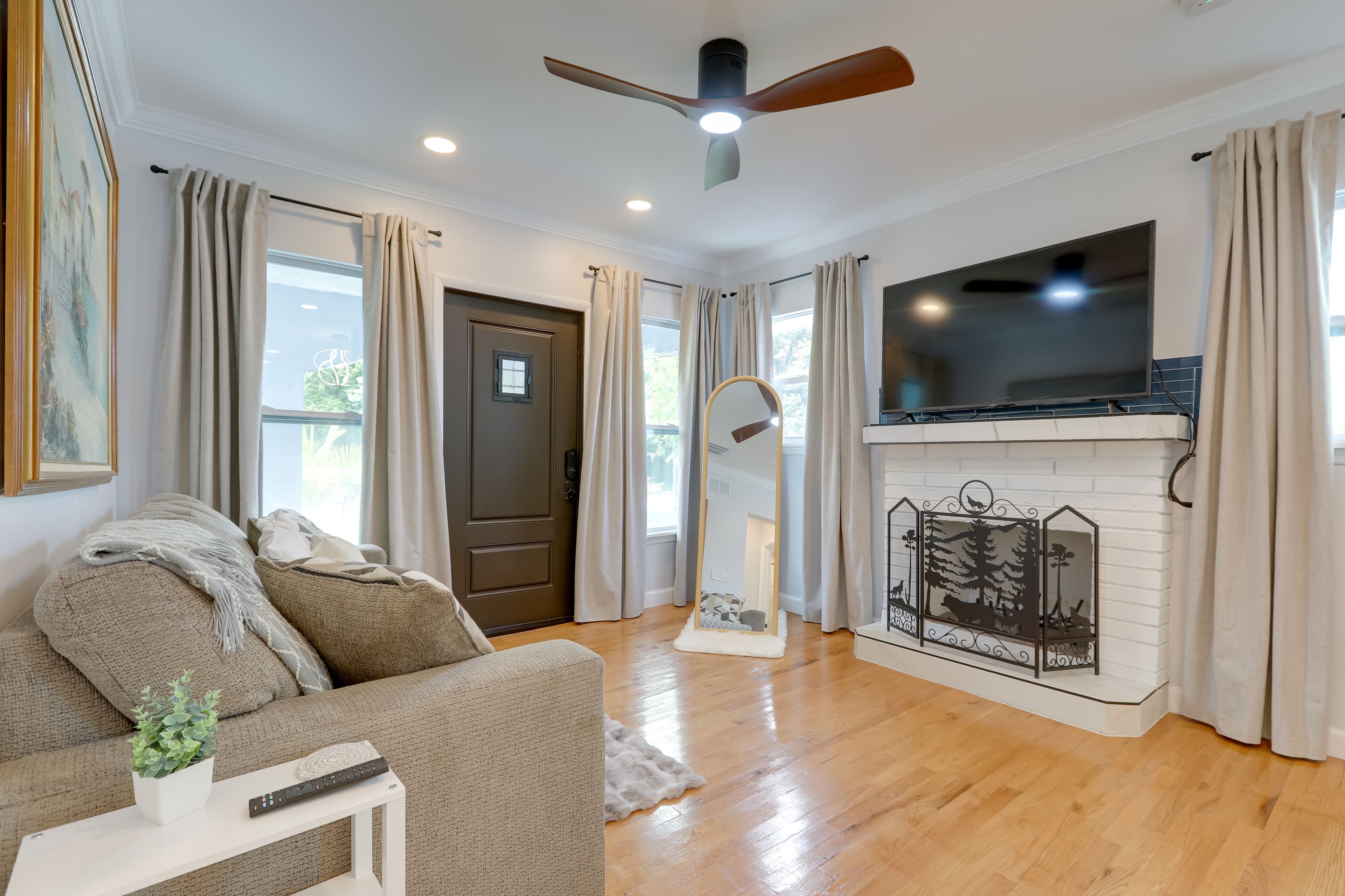 Home 2 | Living Room