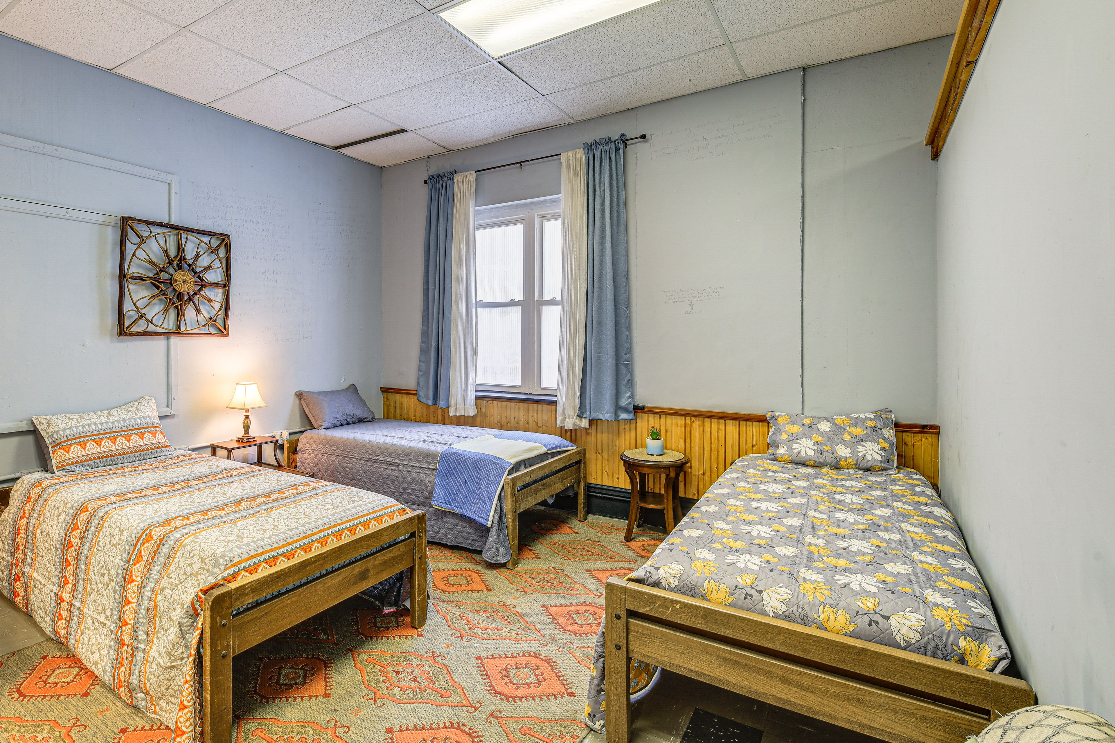 Suite 5 | Bedroom 8 | 3 Twin Beds
