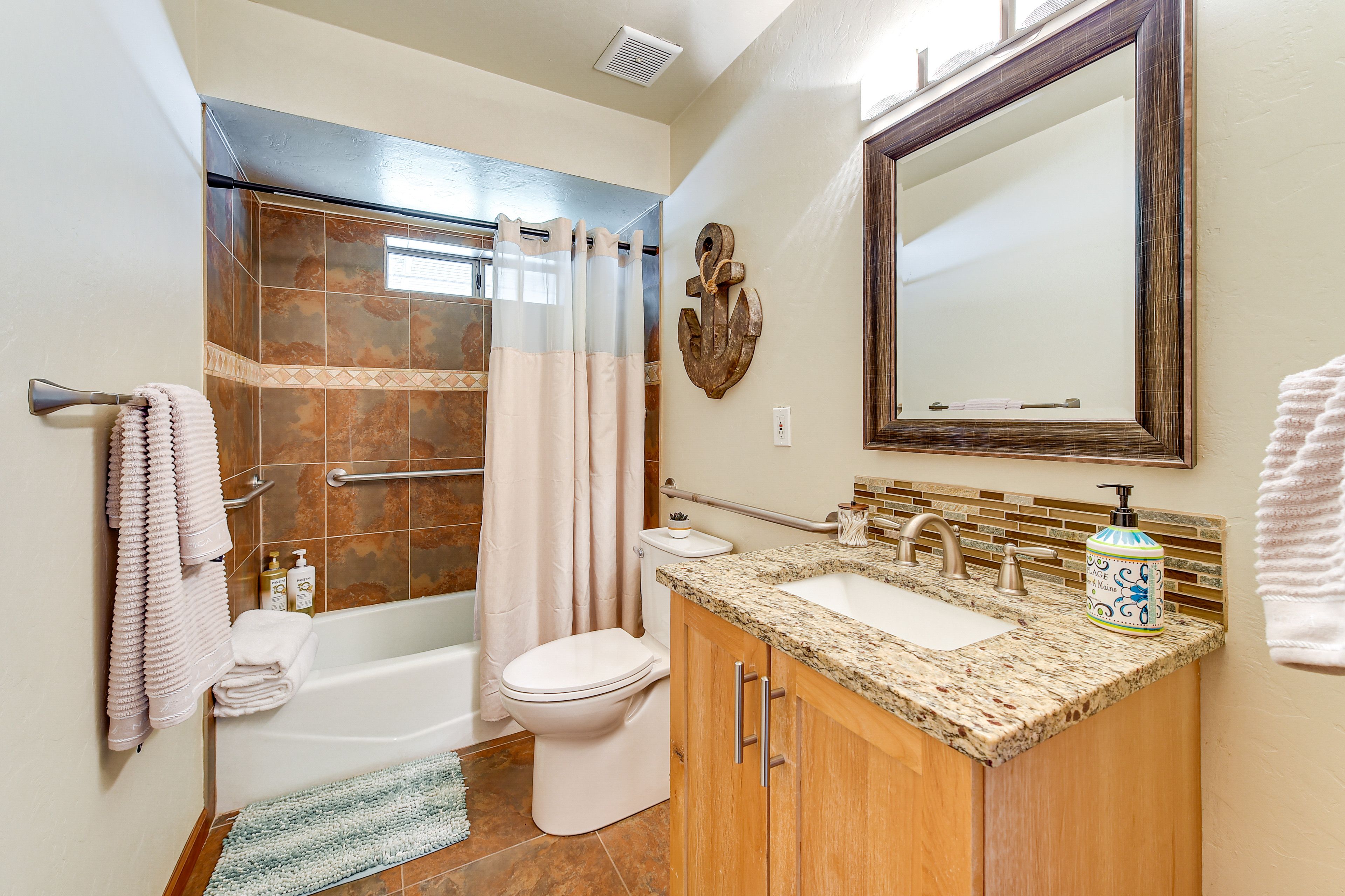 Full Bathroom