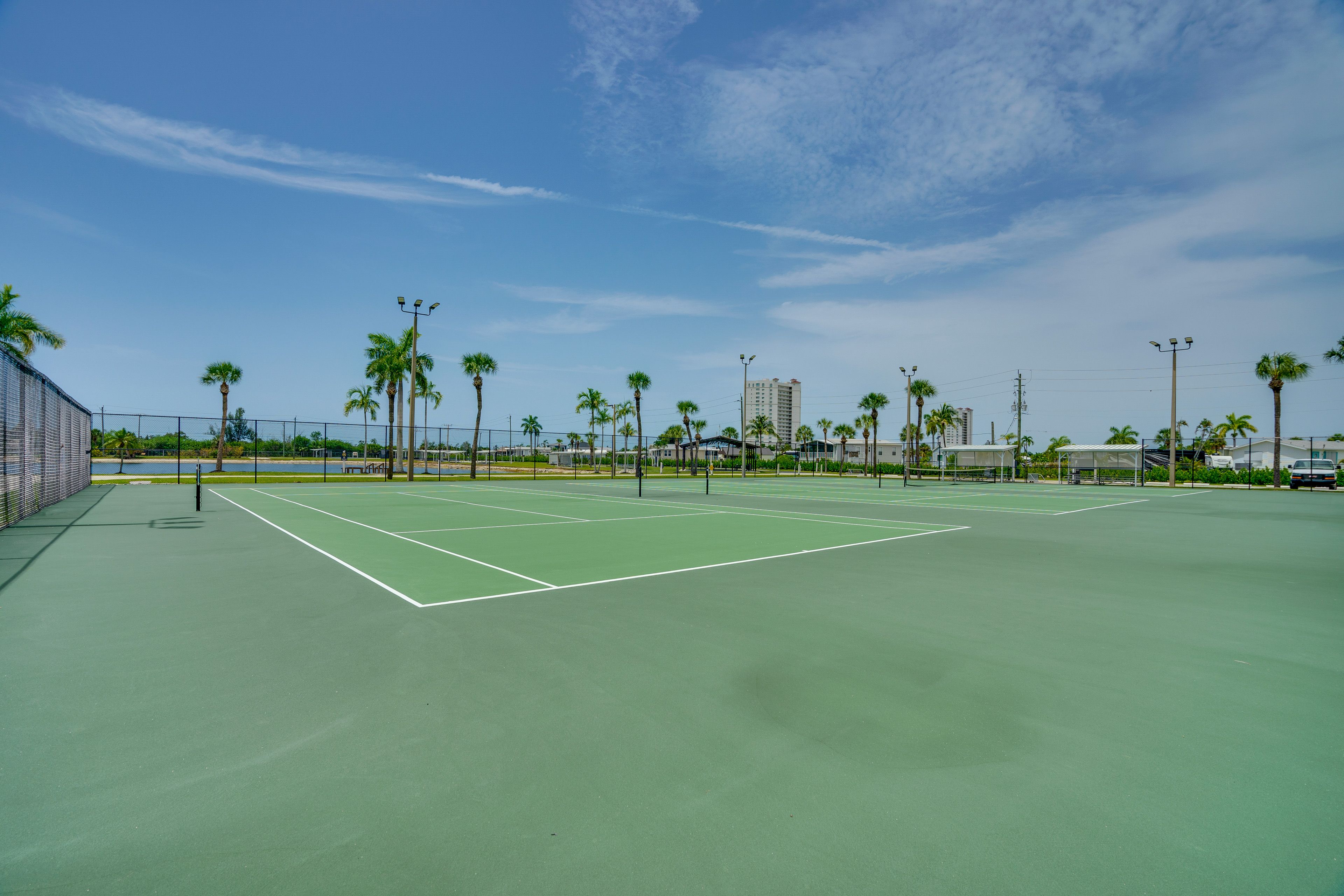 Sanibel Gateway Resort Amenities