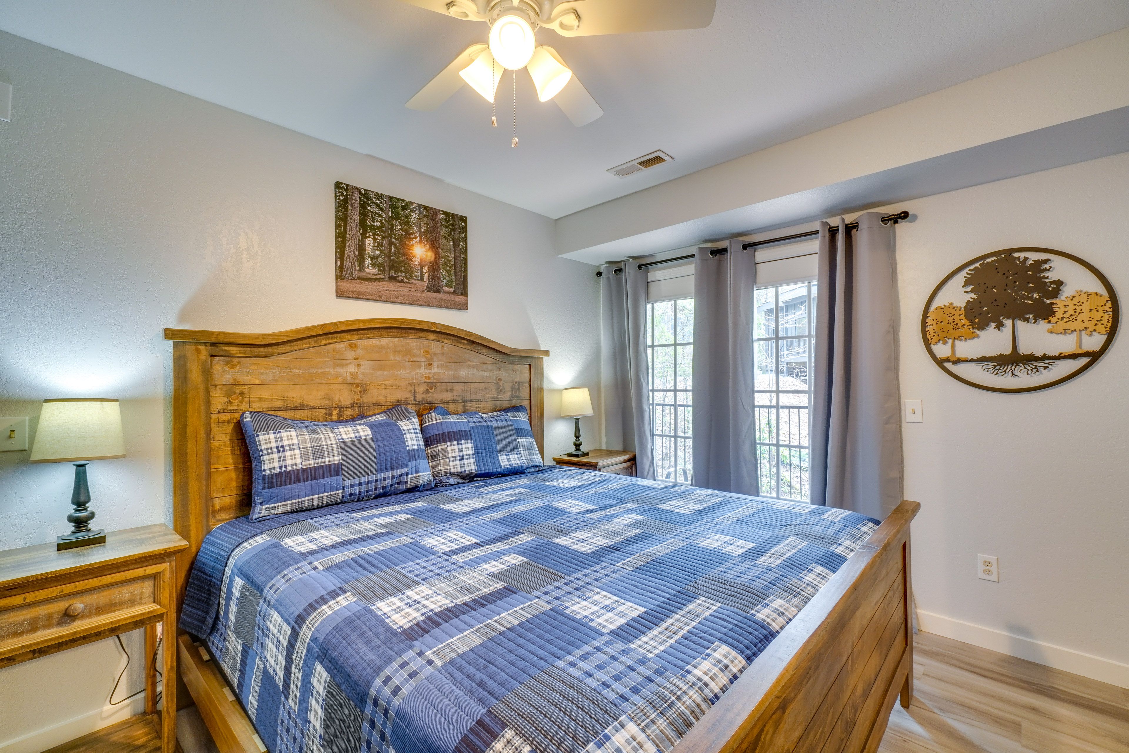 Bedroom 2 | Queen Bed | Lower Level