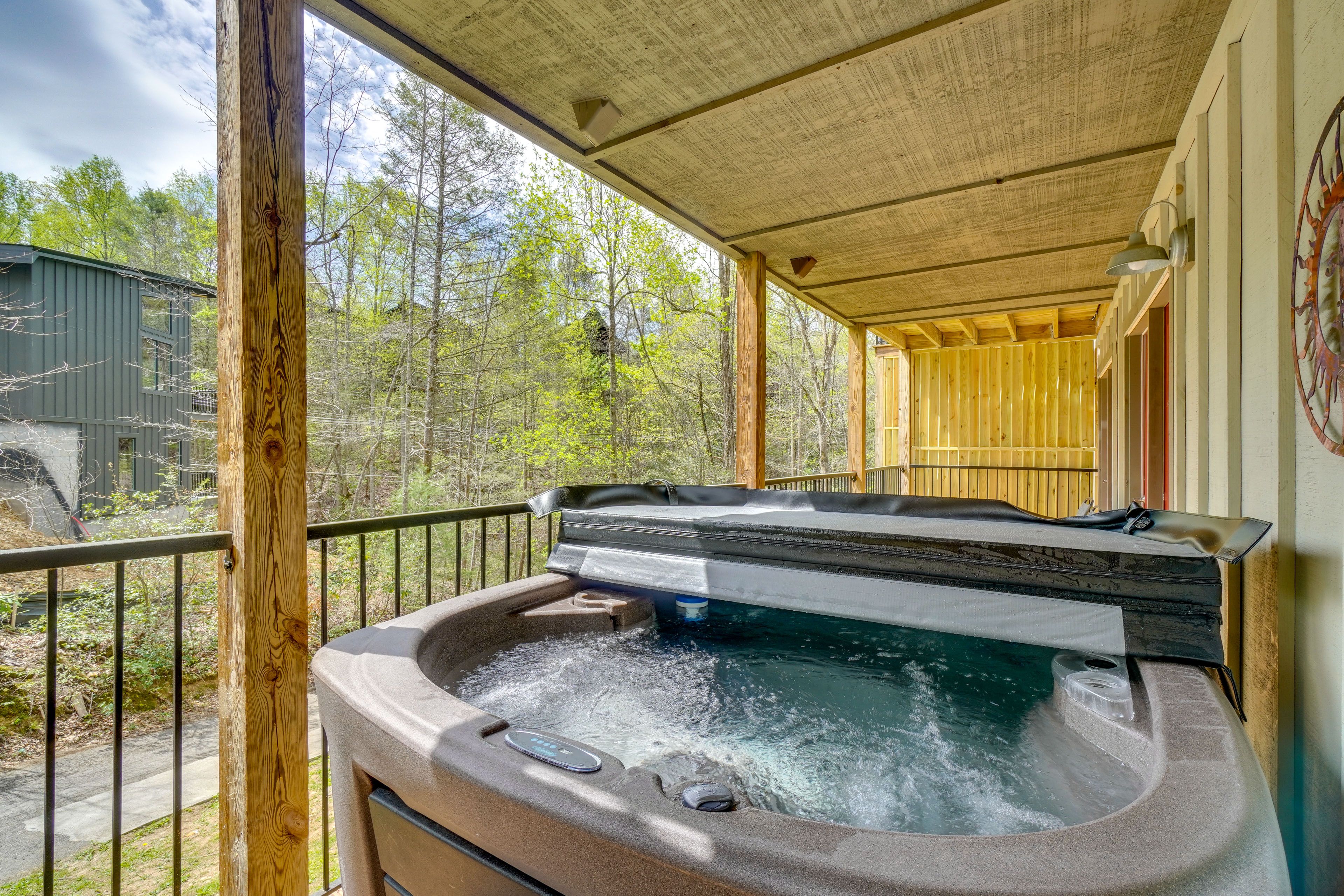 Balconies | Hot Tub