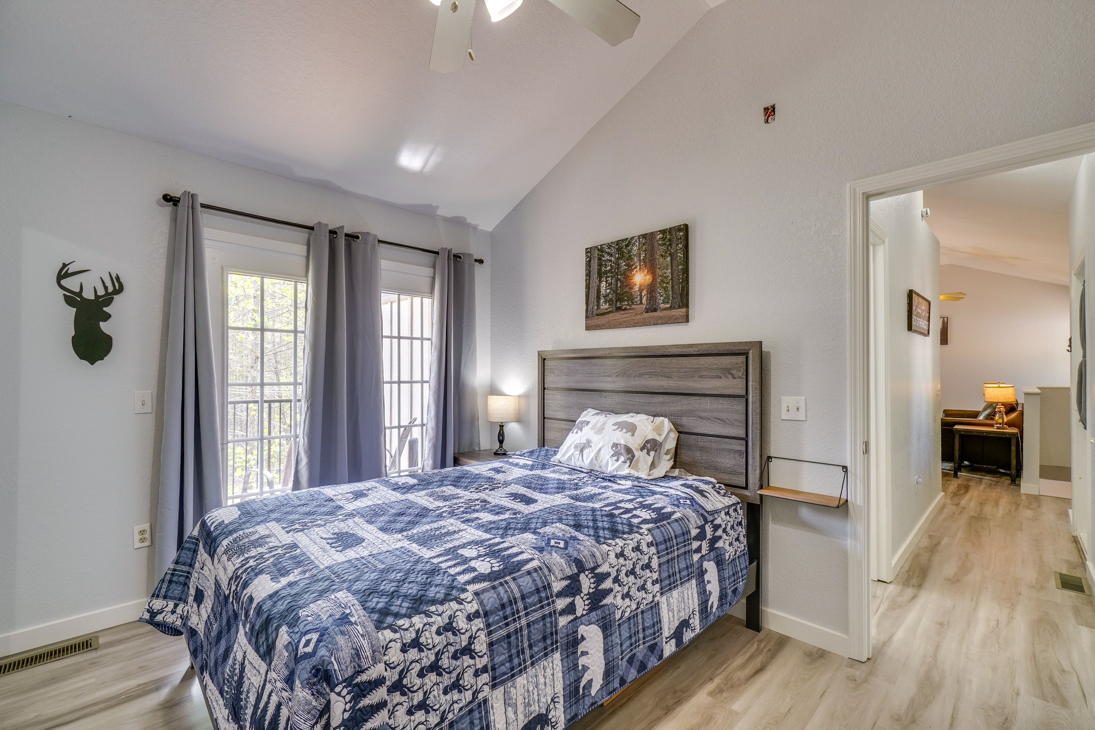 Bedroom 5 | Queen Bed | Lower Level