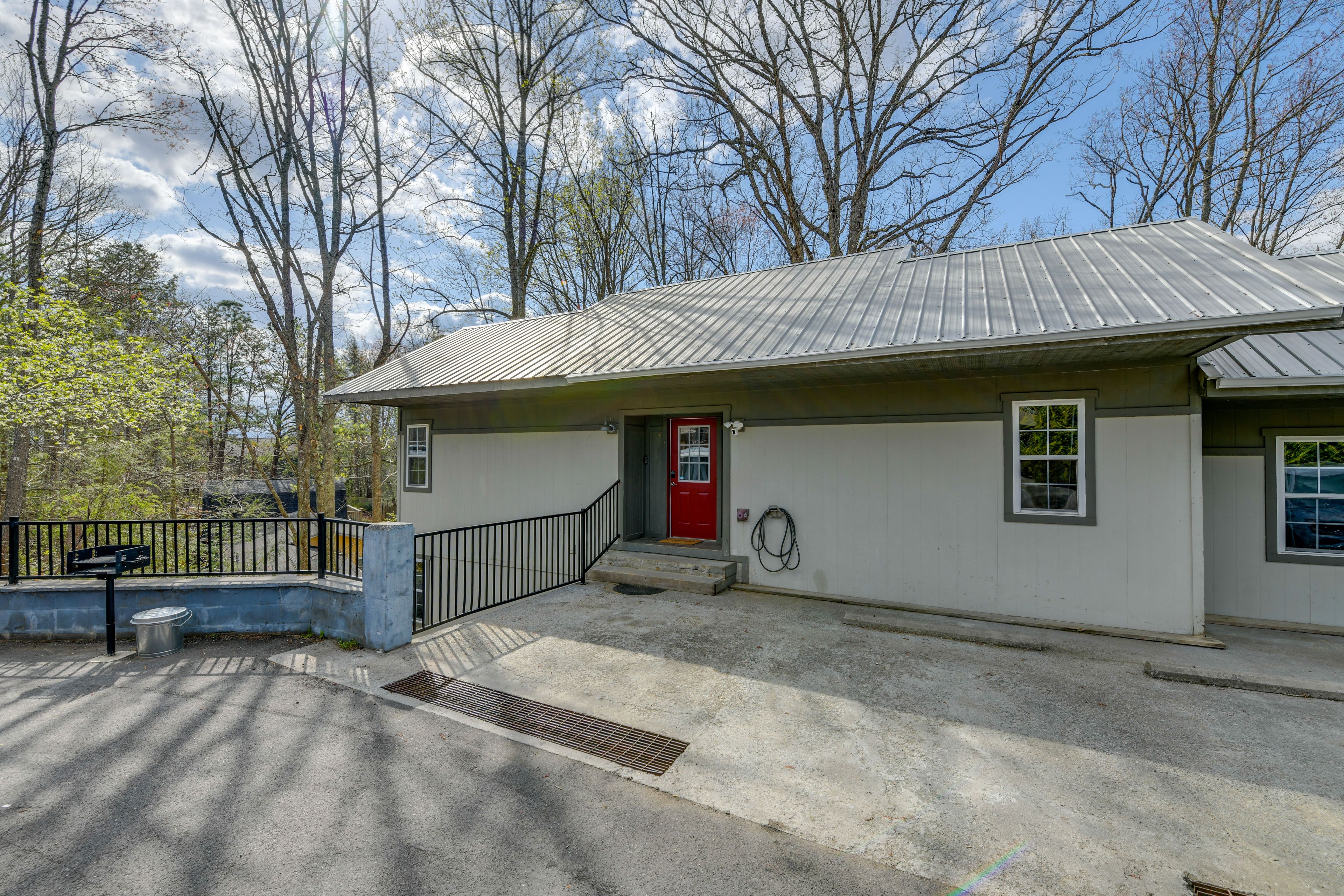 Lodge A | Exterior